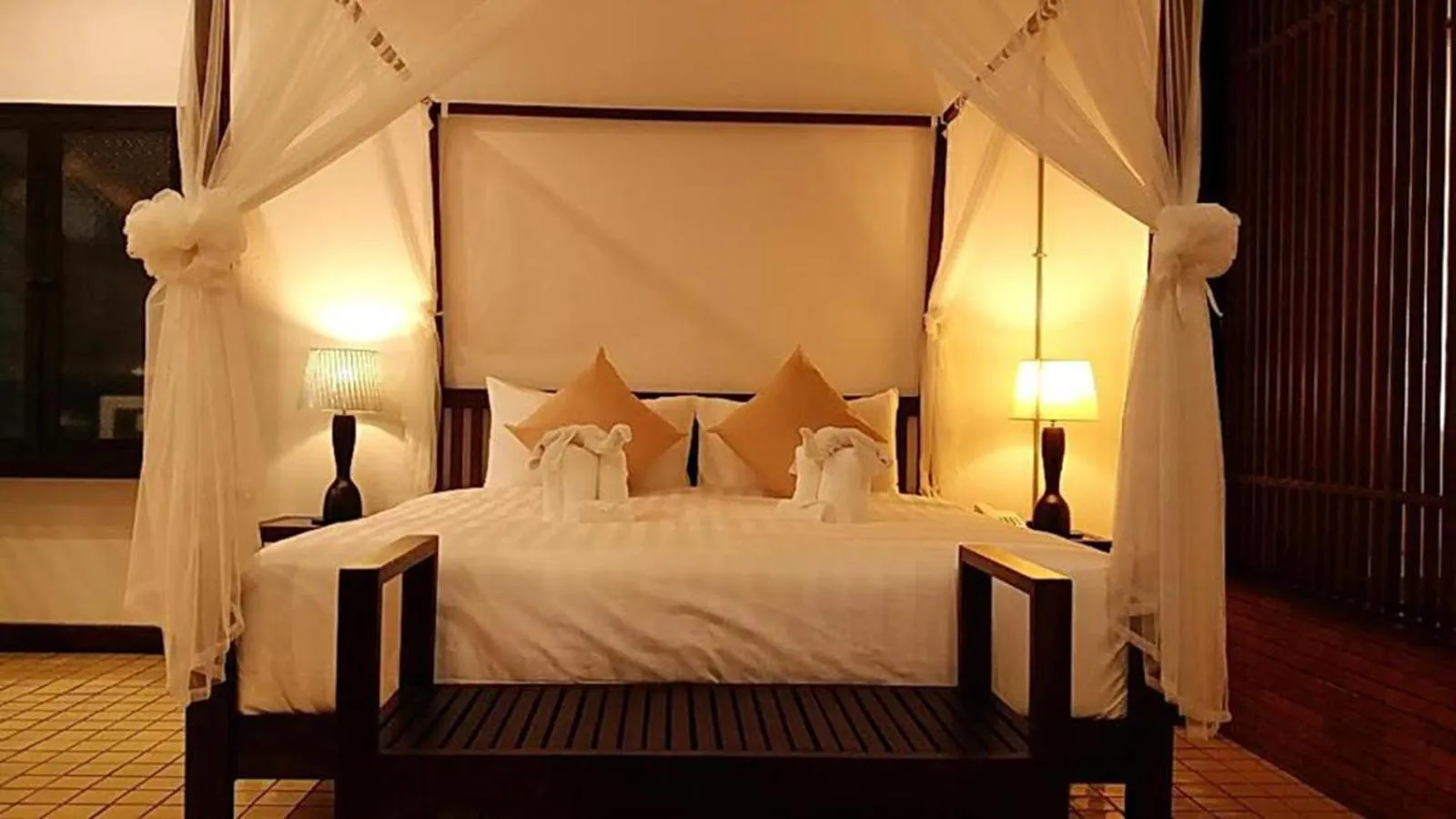 Bed in Ban Chang Tong