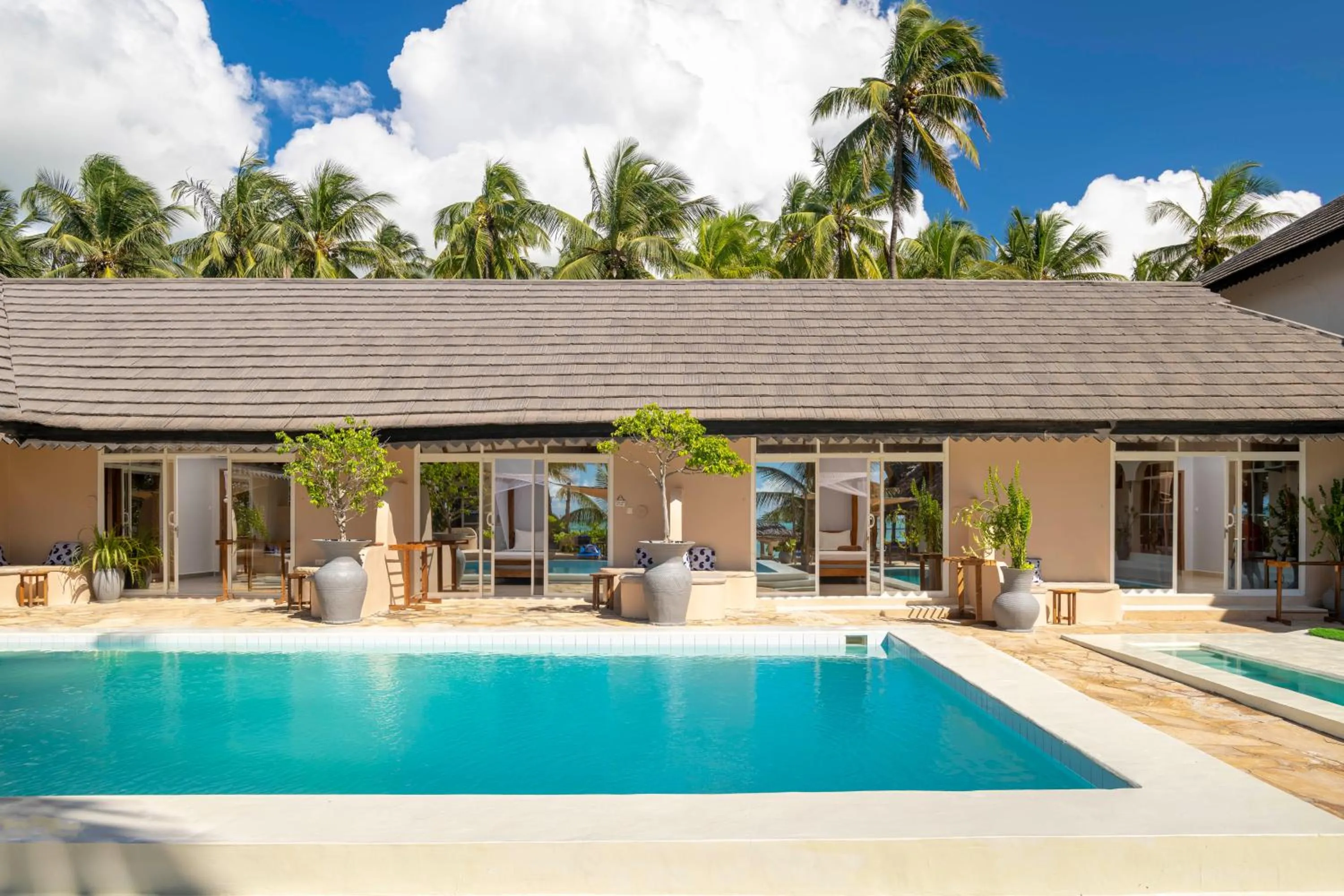 Pool view in Paje Beach Apartments & Hotel