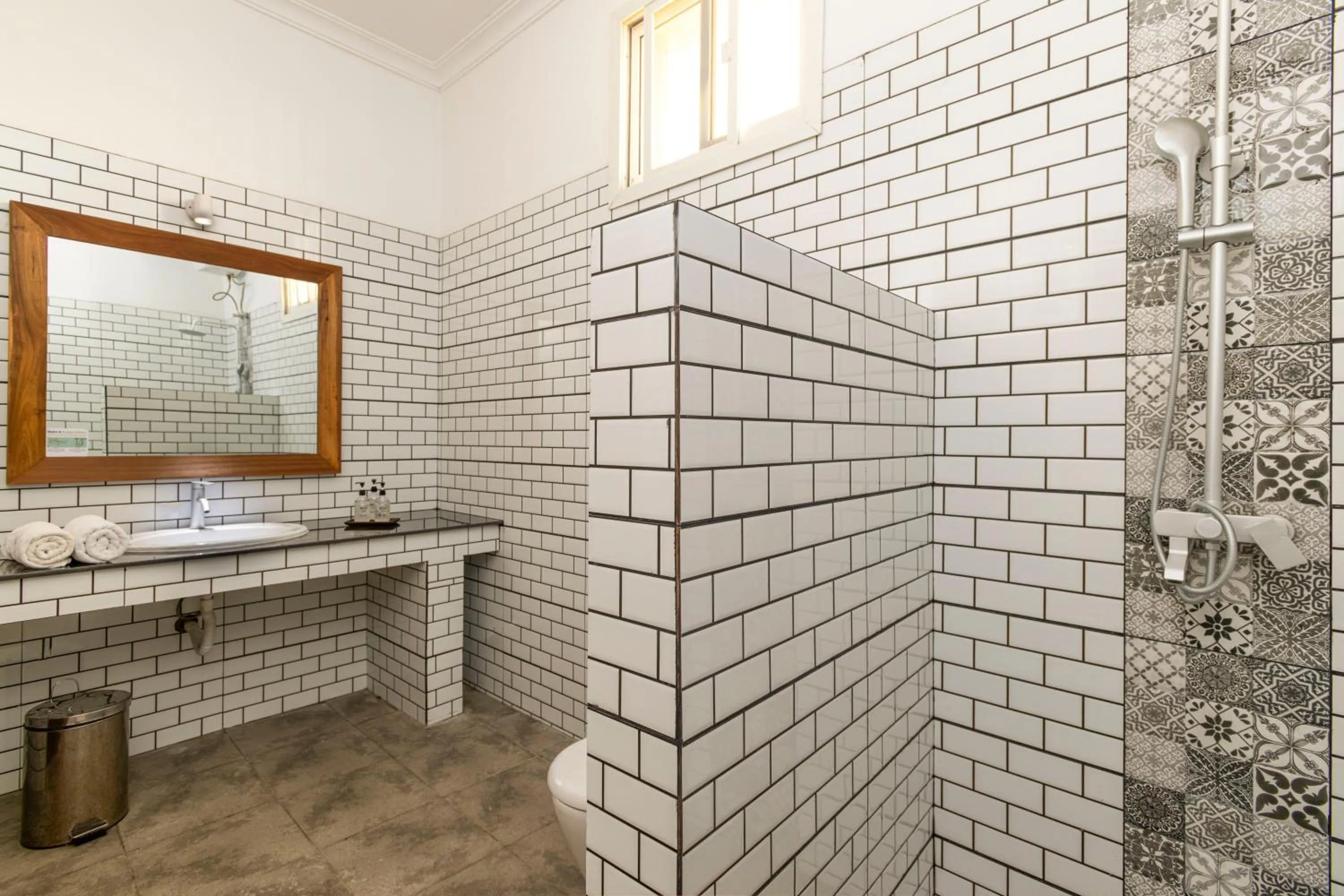 Bathroom in Paje Beach Apartments & Hotel