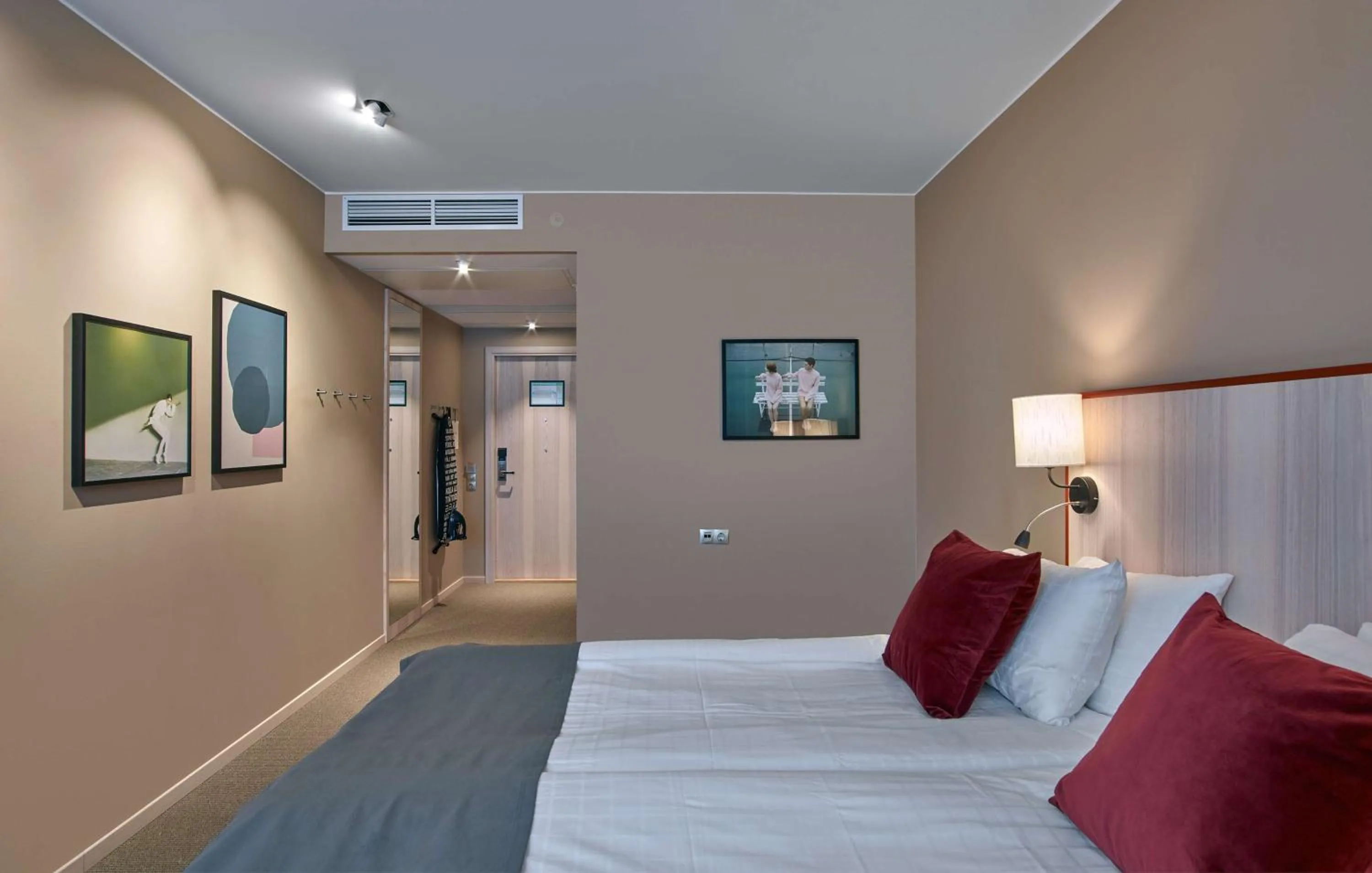 Photo of the whole room, Bed in Scandic Arlandastad