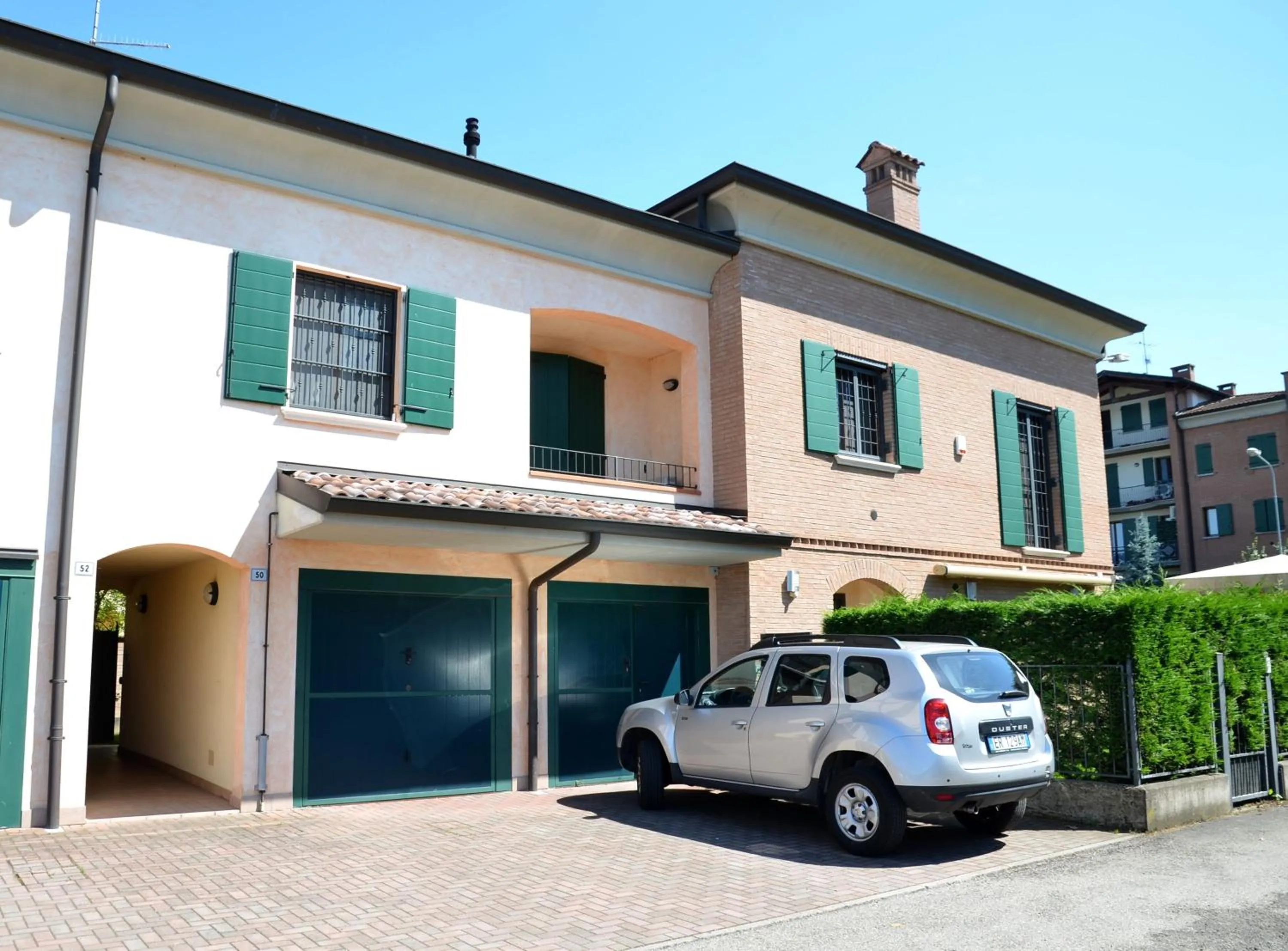 Property building in La Casetta