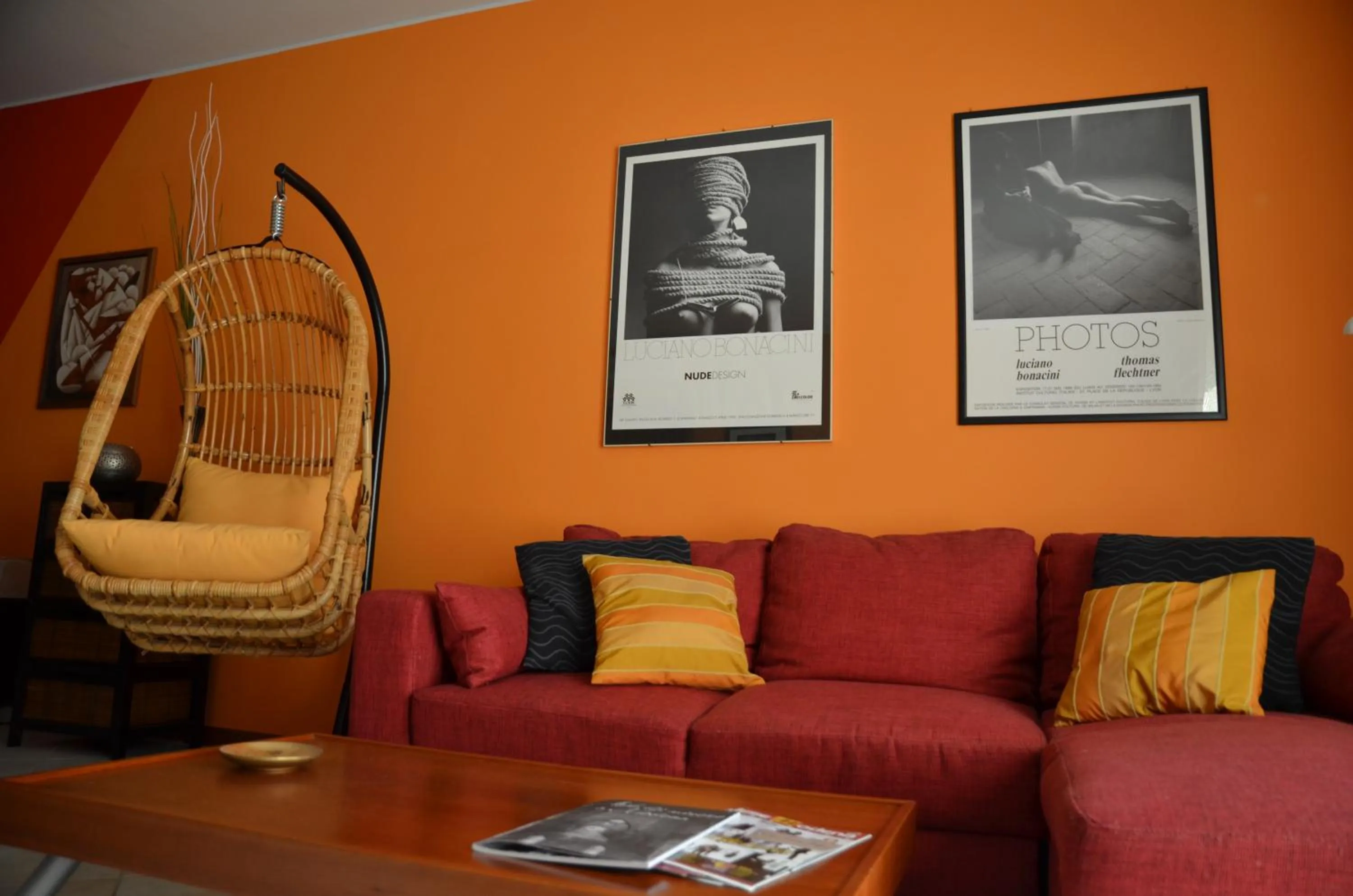 Communal lounge/ TV room in La Casetta