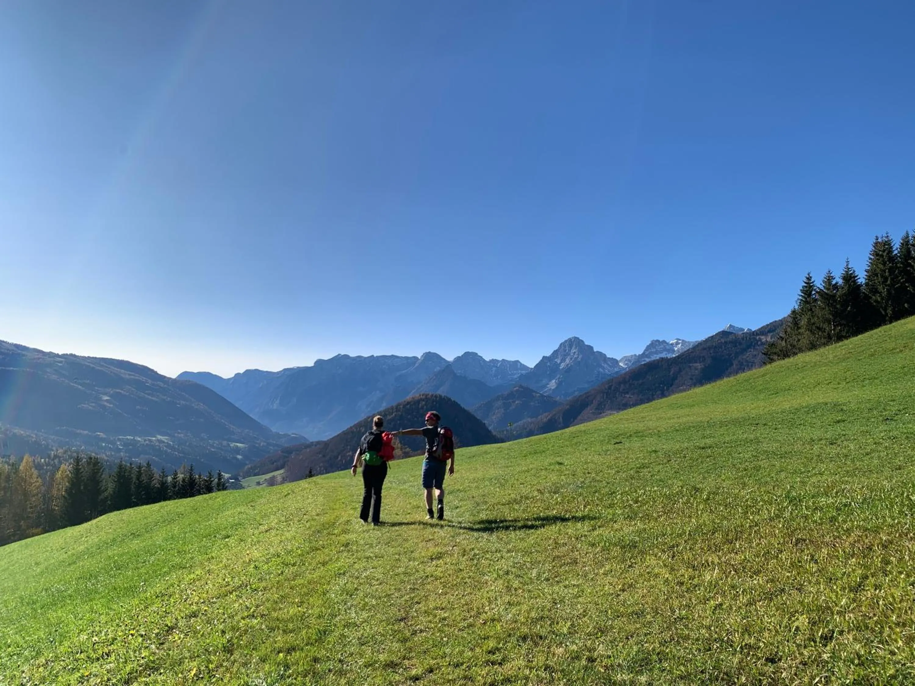 Hiking in Fleischerei - Apartments, Cafe & Weinbar