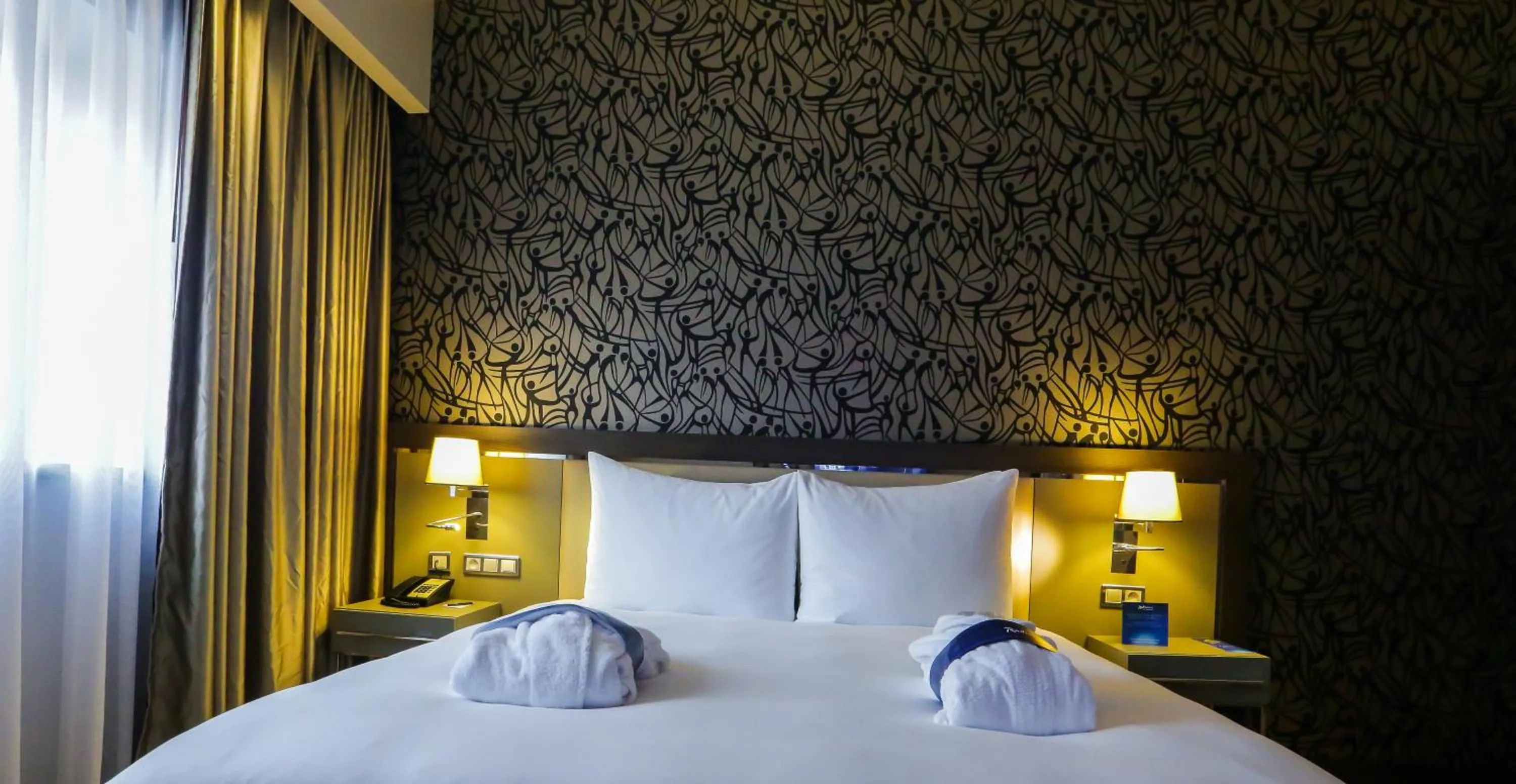 Bedroom in Radisson Blu Hotel, Abidjan Airport