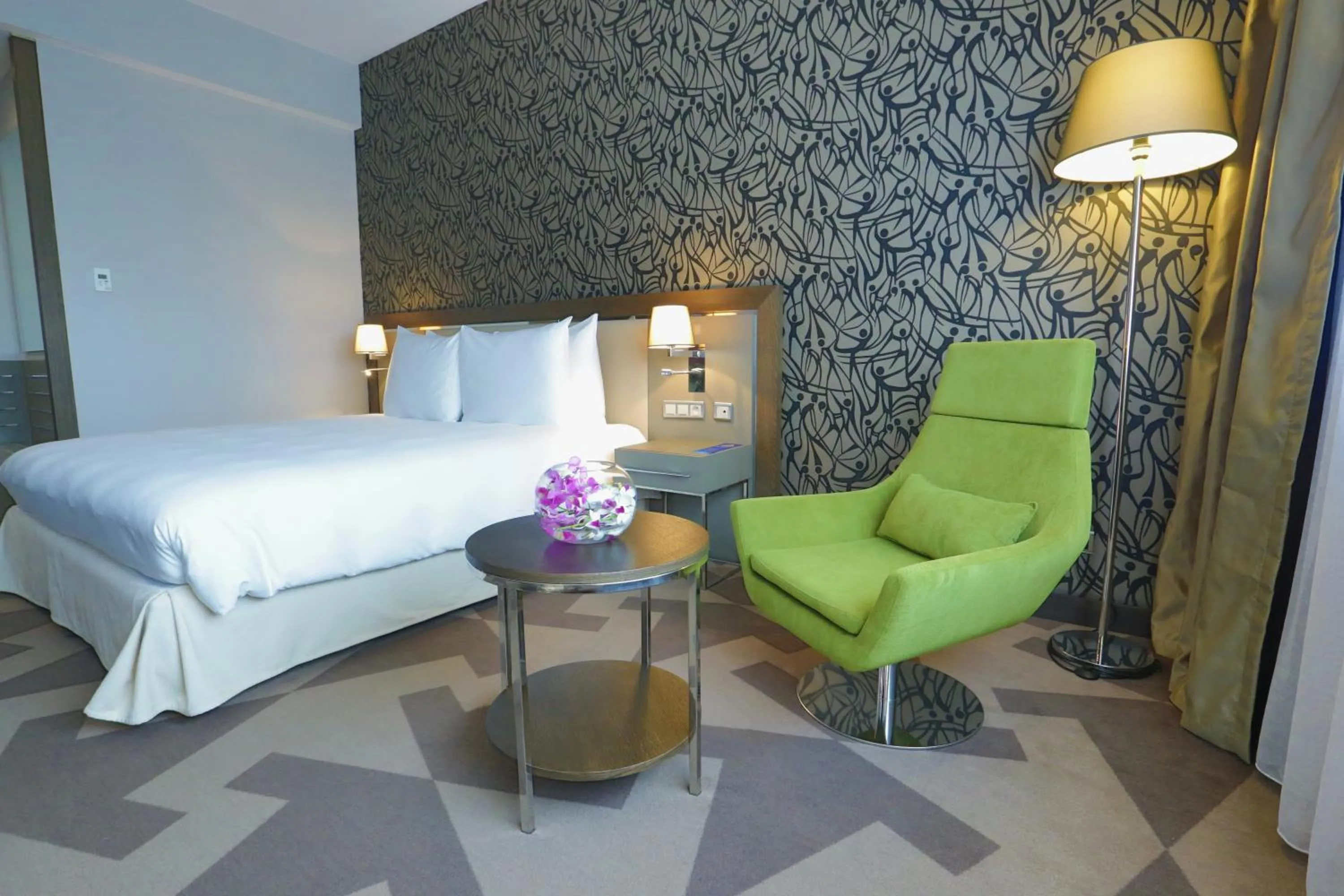 Photo of the whole room in Radisson Blu Hotel, Abidjan Airport