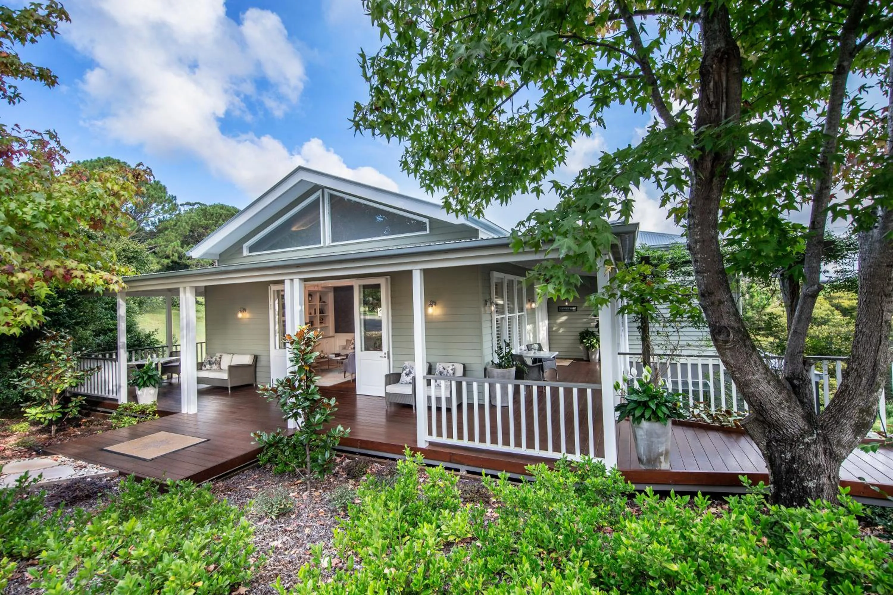 Property building in Spicers Clovelly Estate