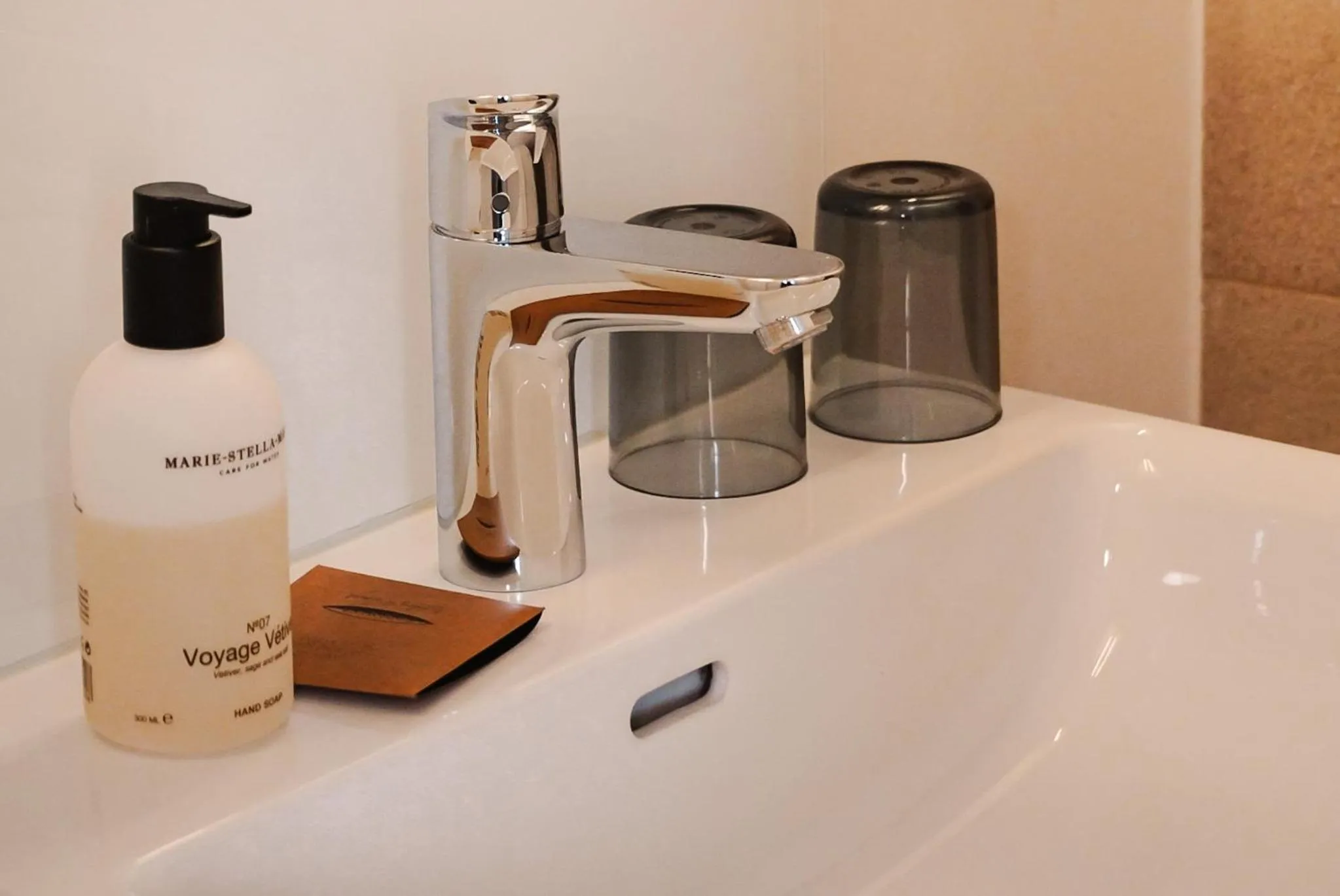 Bathroom in Ostsee-Strandhaus-Holnis