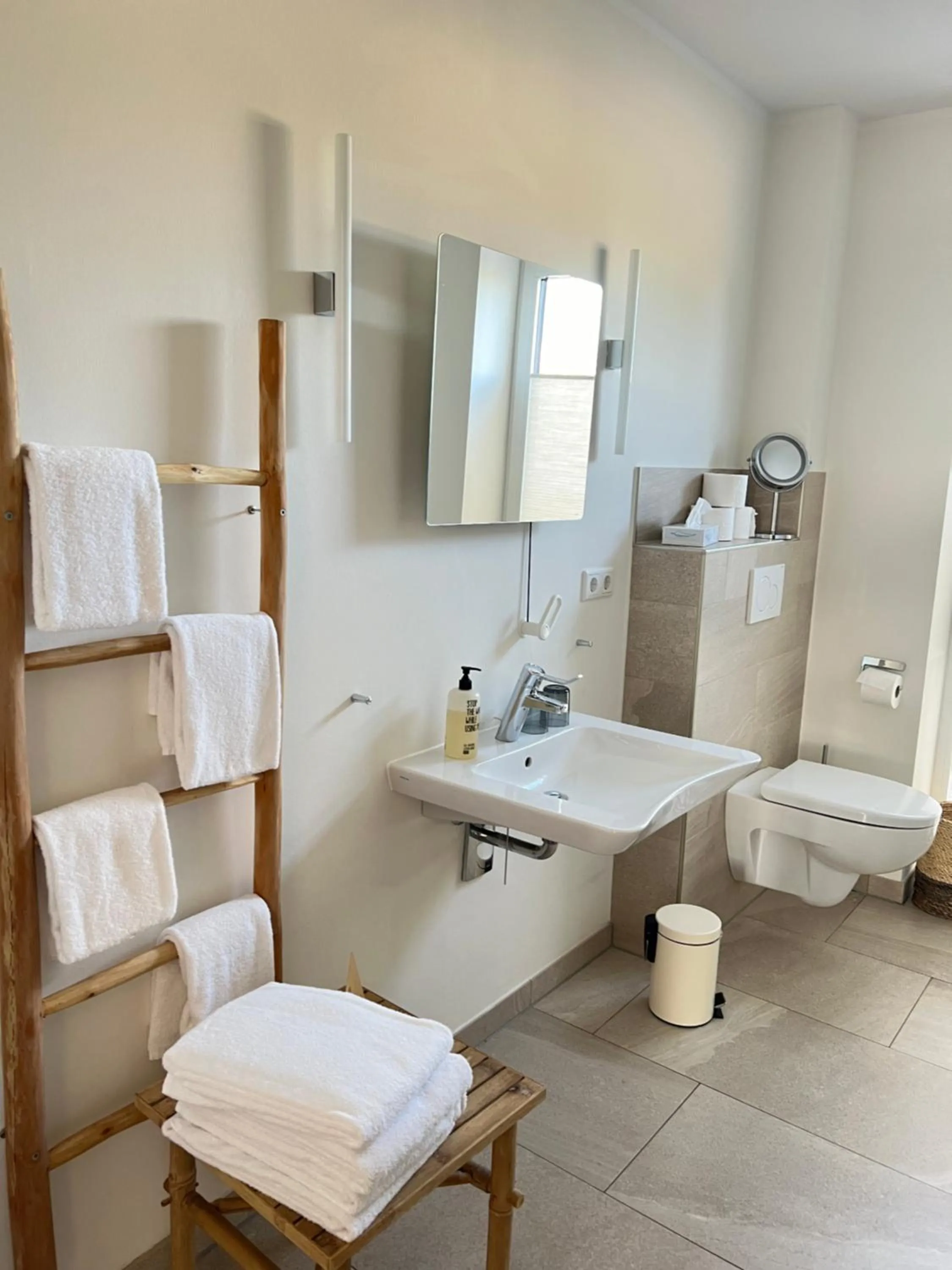 Toilet in Ostsee-Strandhaus-Holnis