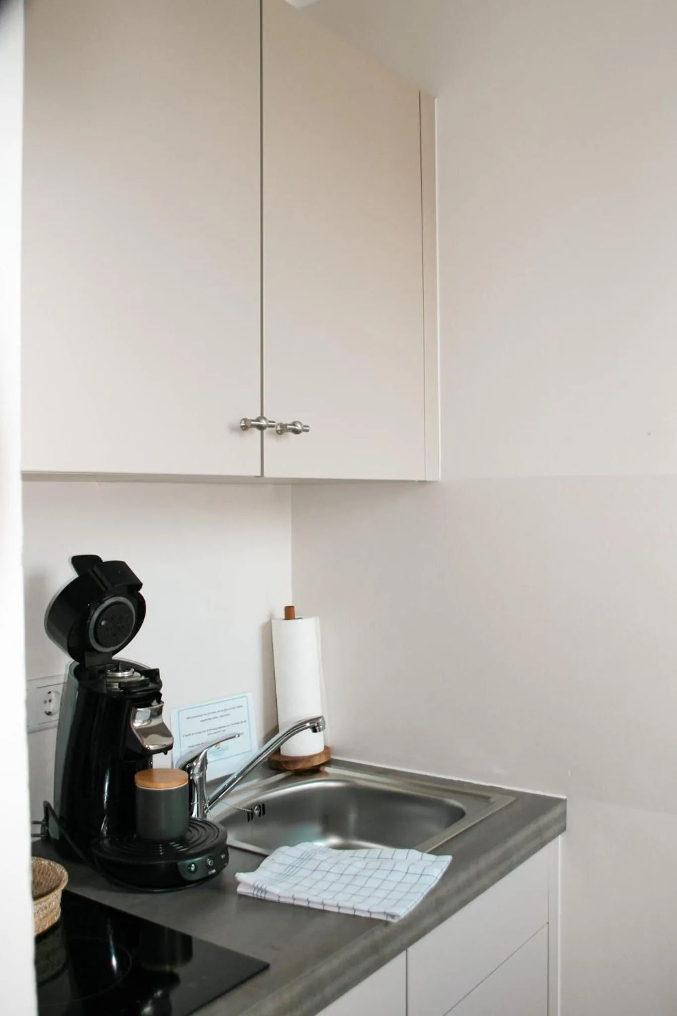 Kitchen or kitchenette in Ostsee-Strandhaus-Holnis