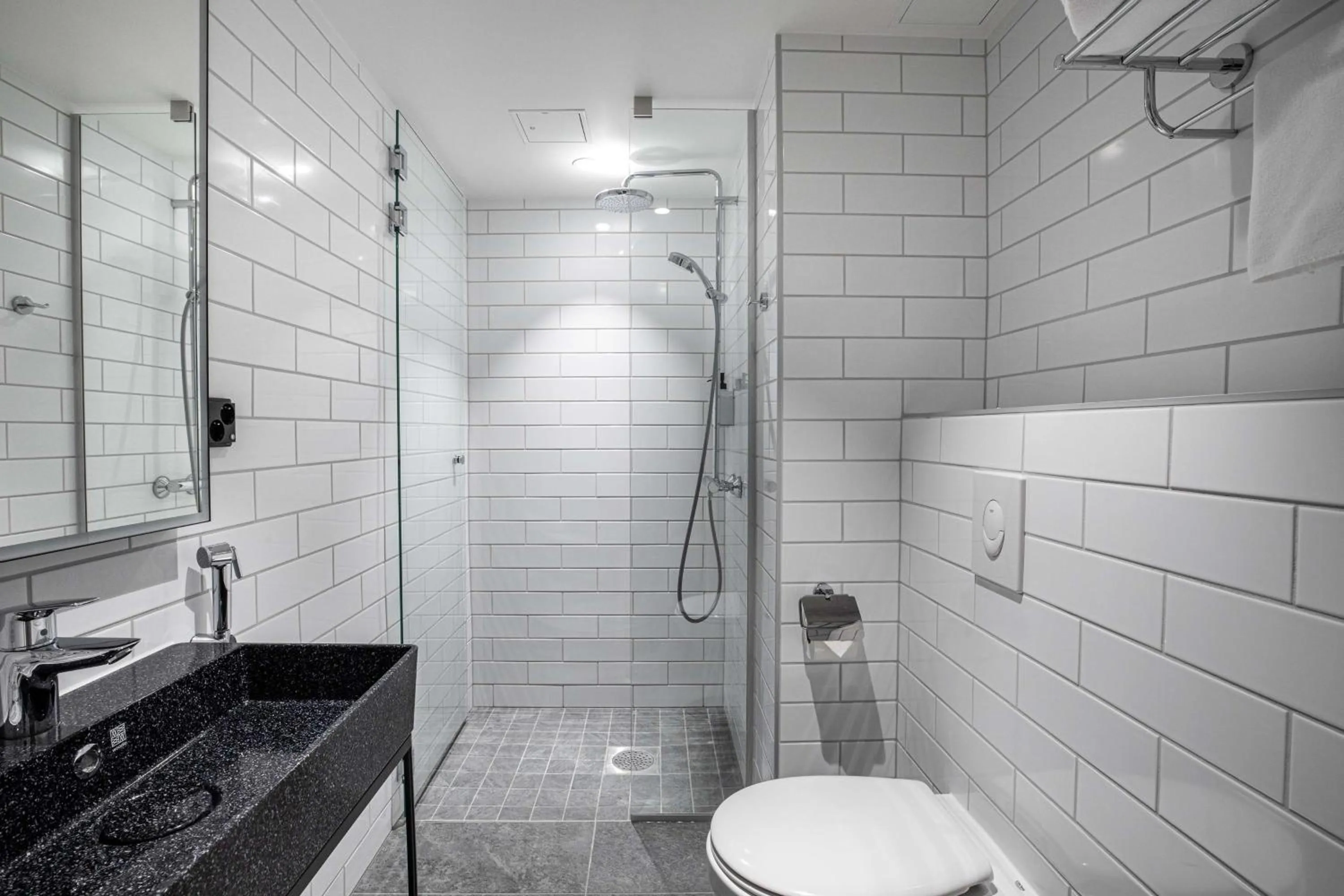 Bathroom in Scandic Waskia