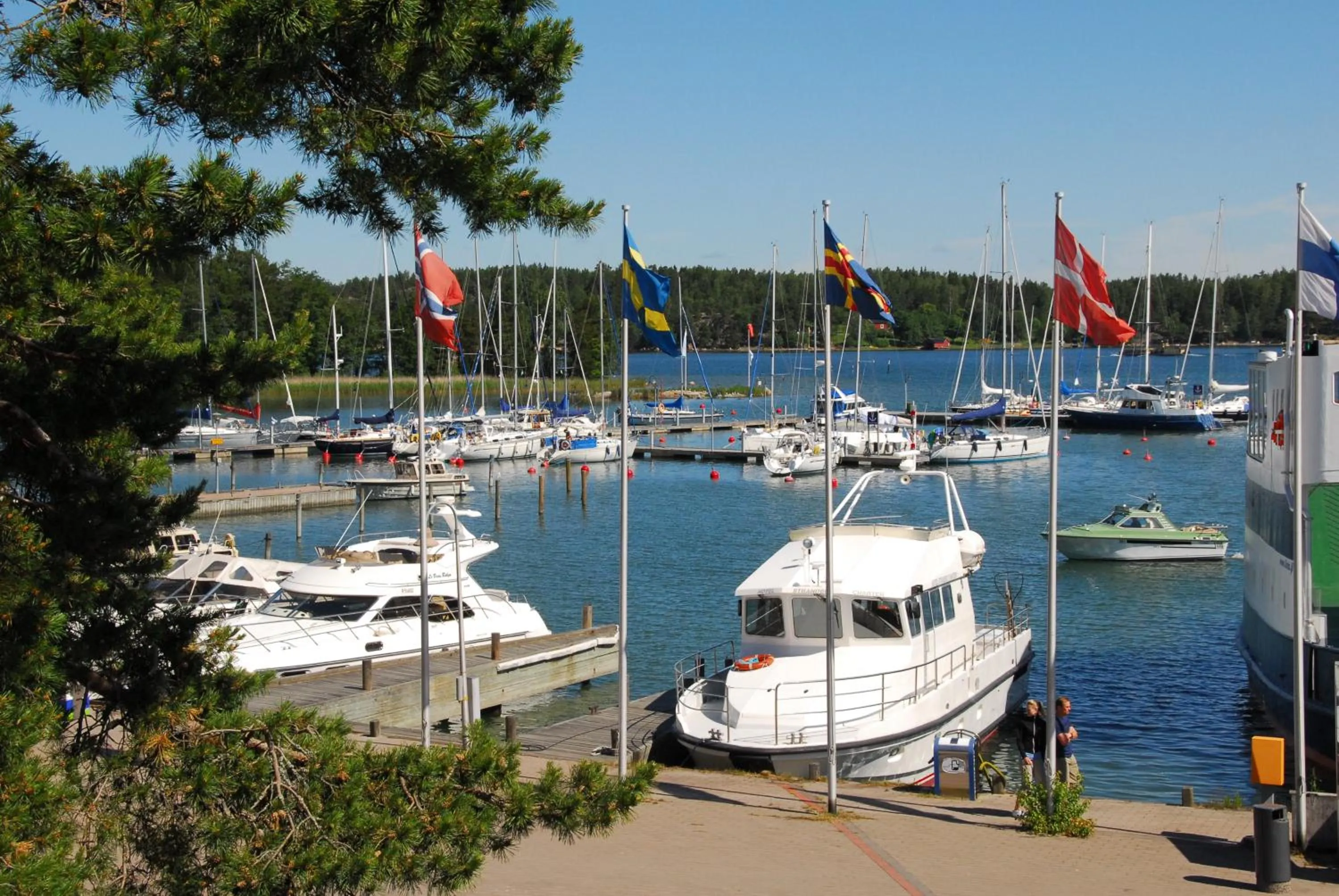 Day in Hotel Strandbo