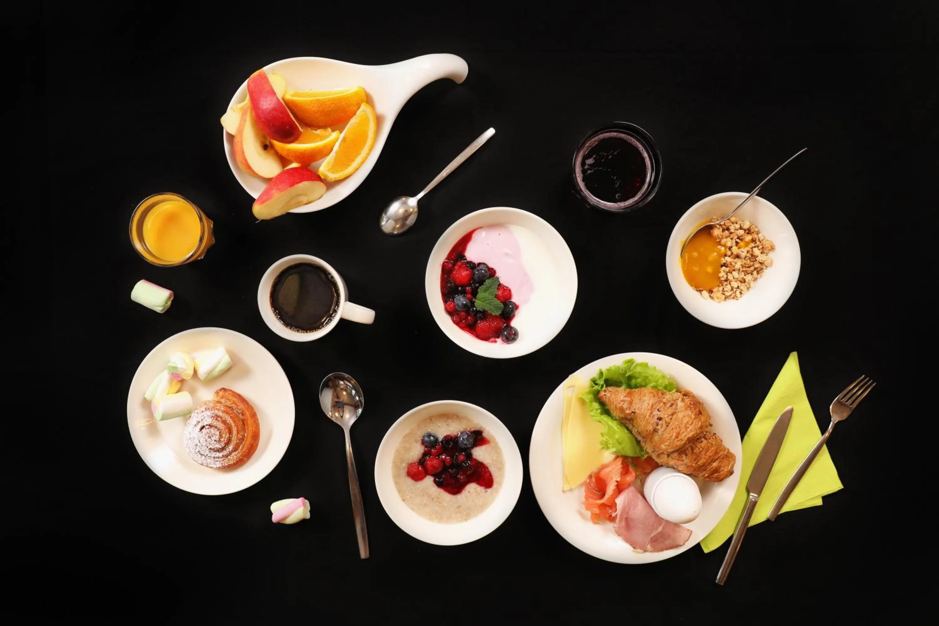 Buffet breakfast in Hotel Lasaretti