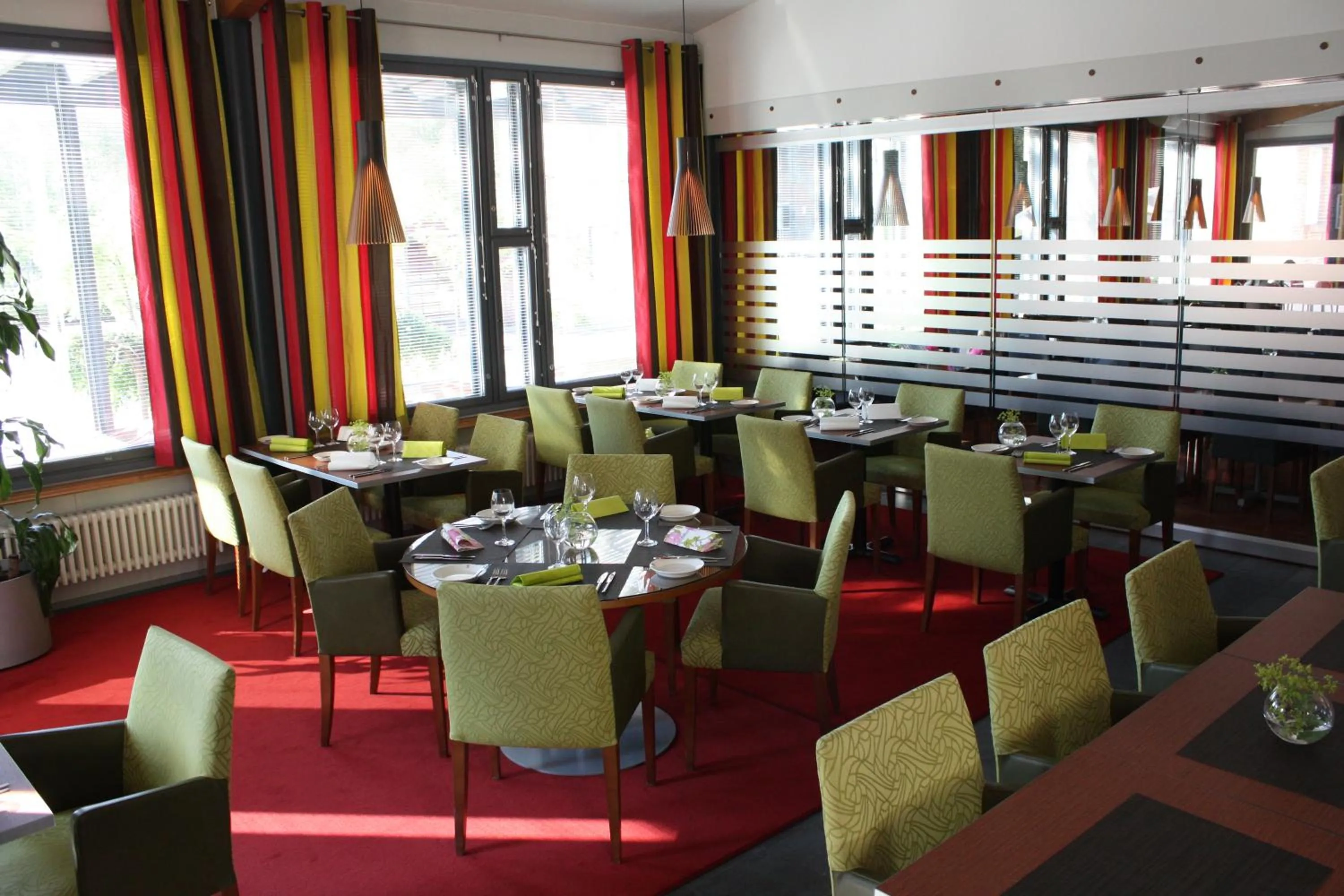 Restaurant/places to eat in Hotel Lasaretti