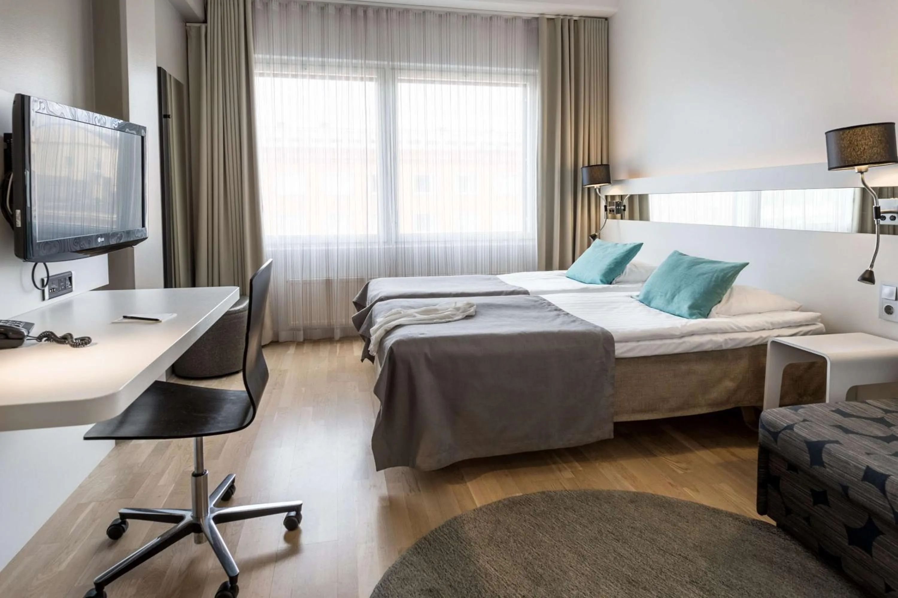 Photo of the whole room, Bed in Scandic Julia