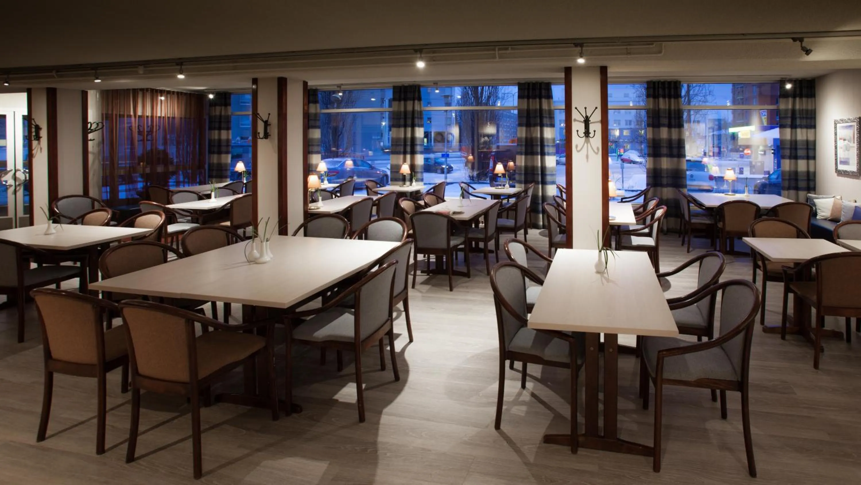 Restaurant/places to eat in Hotel Kauppi