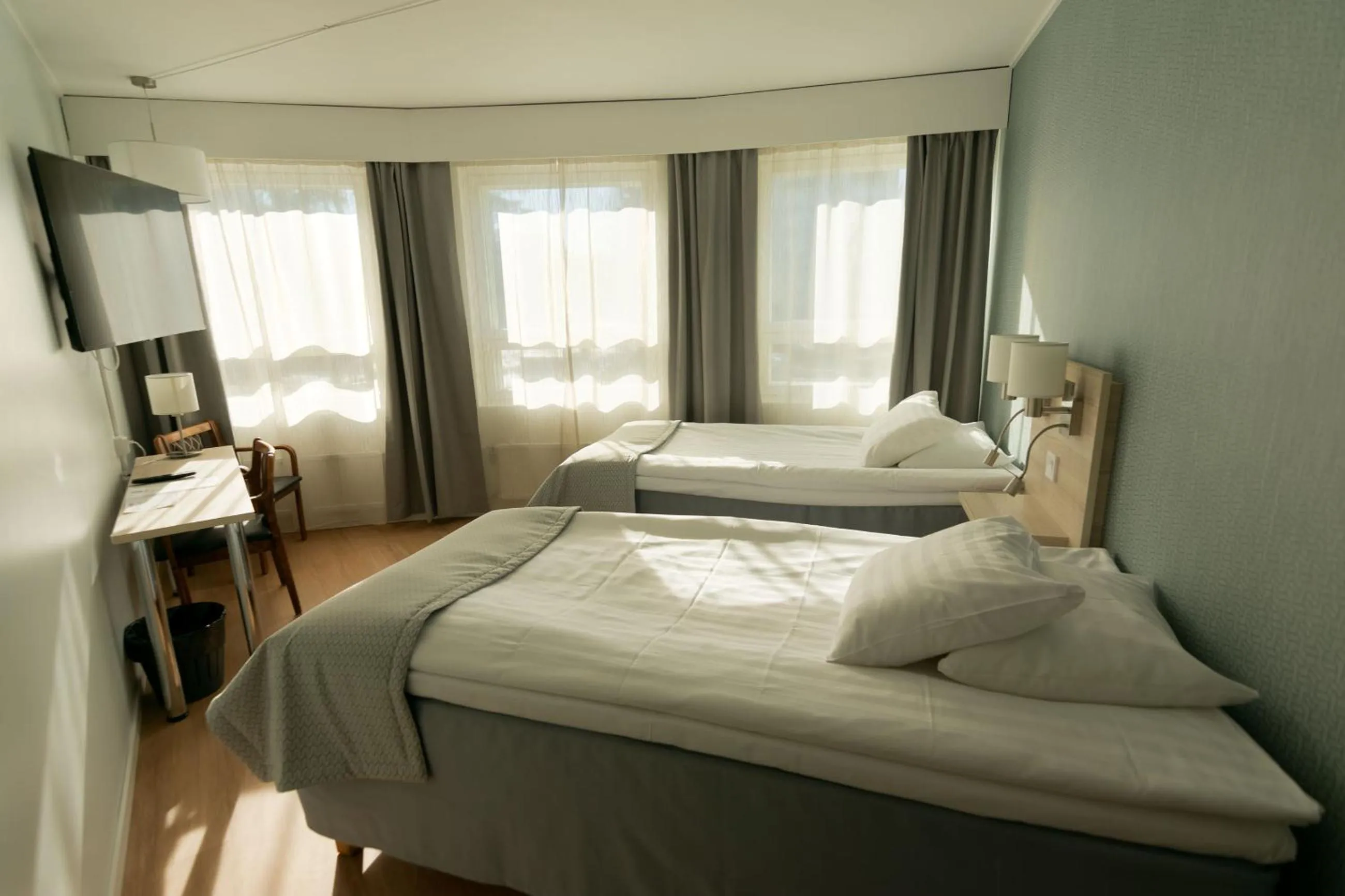 Photo of the whole room, Bed in Hotel Hirvi