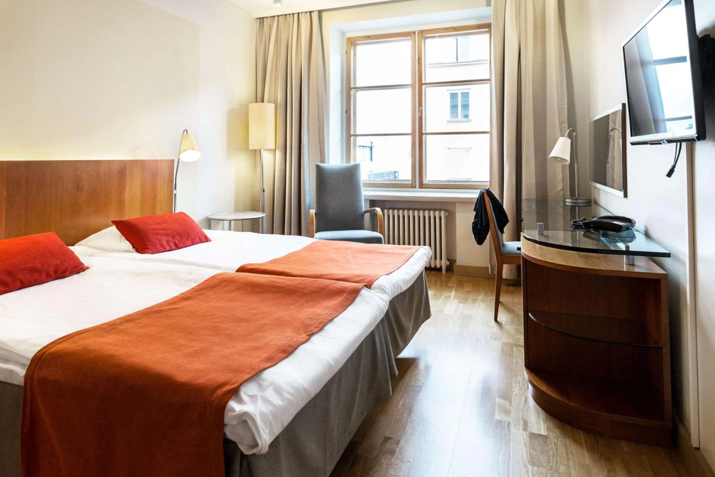 Bedroom, Bed in Scandic Plaza Turku