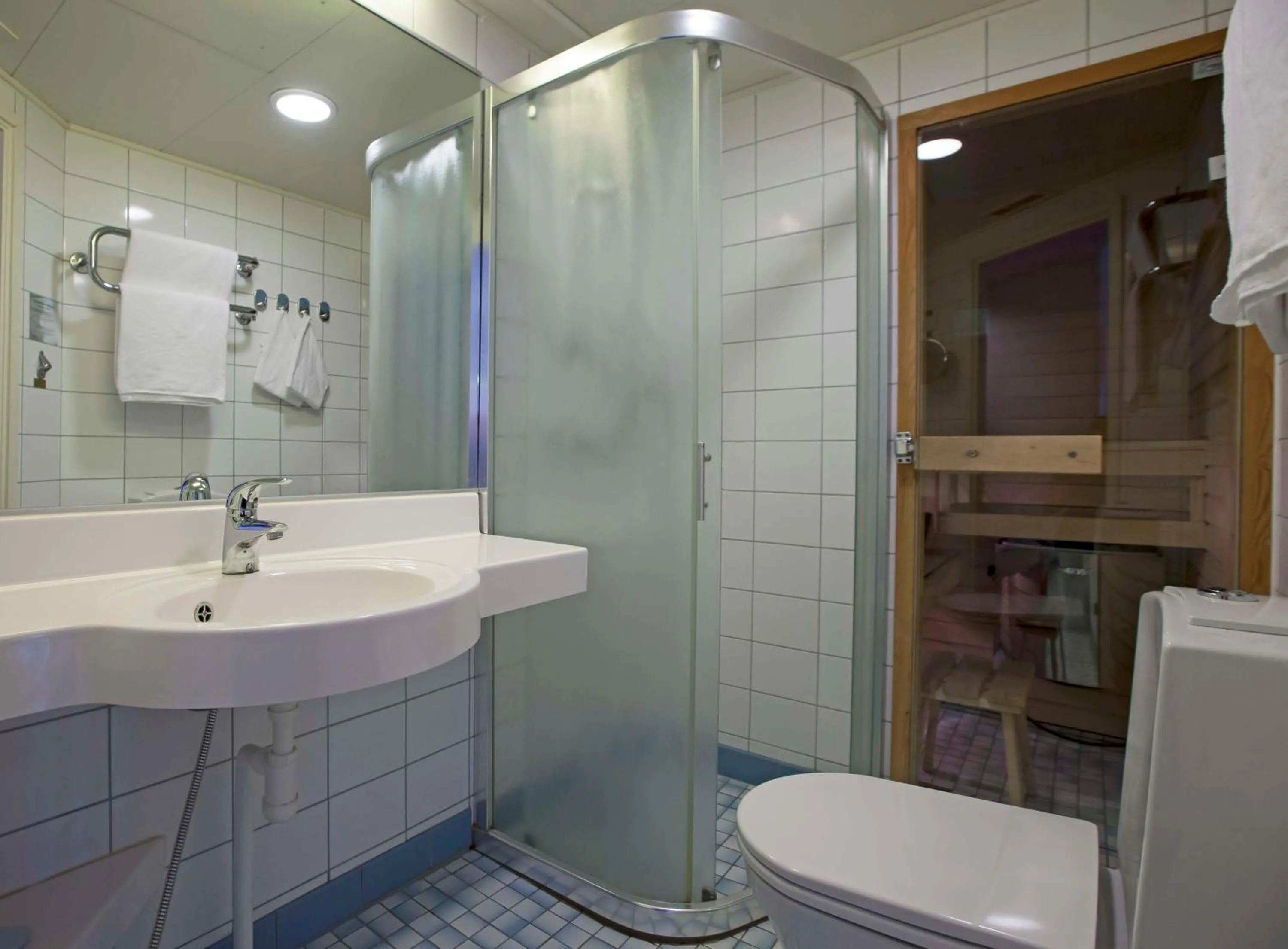 Bedroom in Scandic Patria