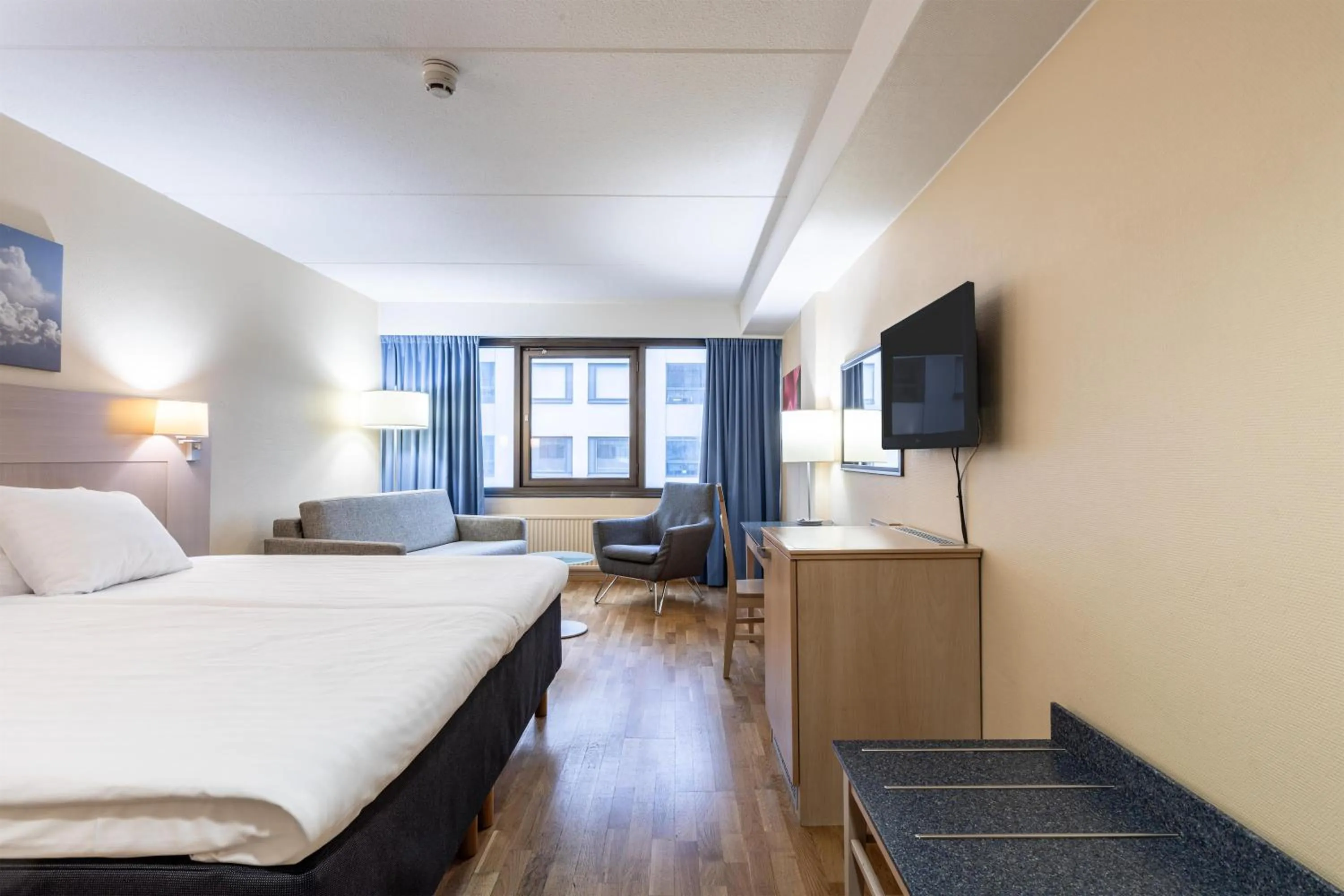 Bedroom, Bed in Scandic Mikkeli