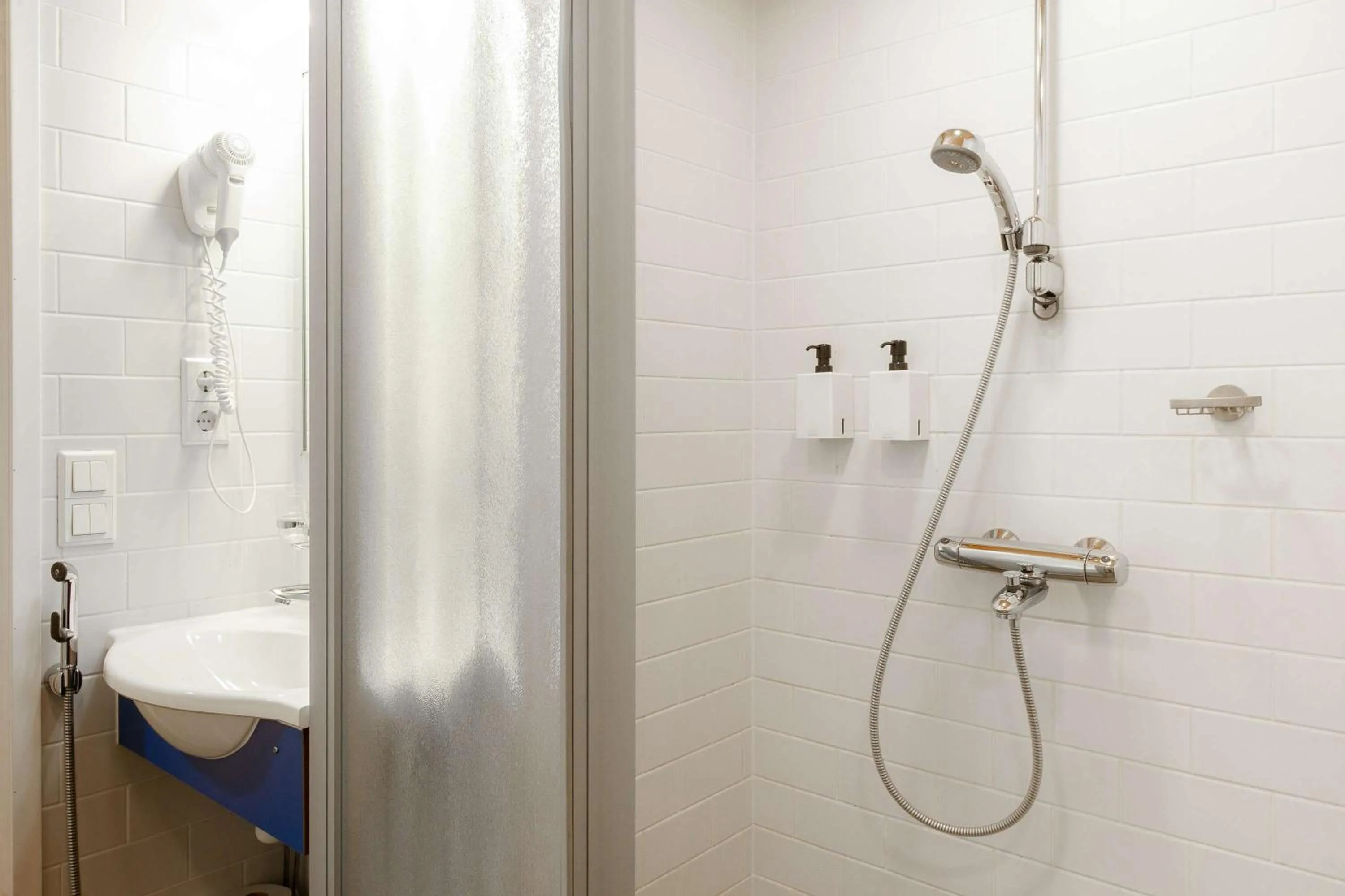 Bedroom in Scandic Mikkeli