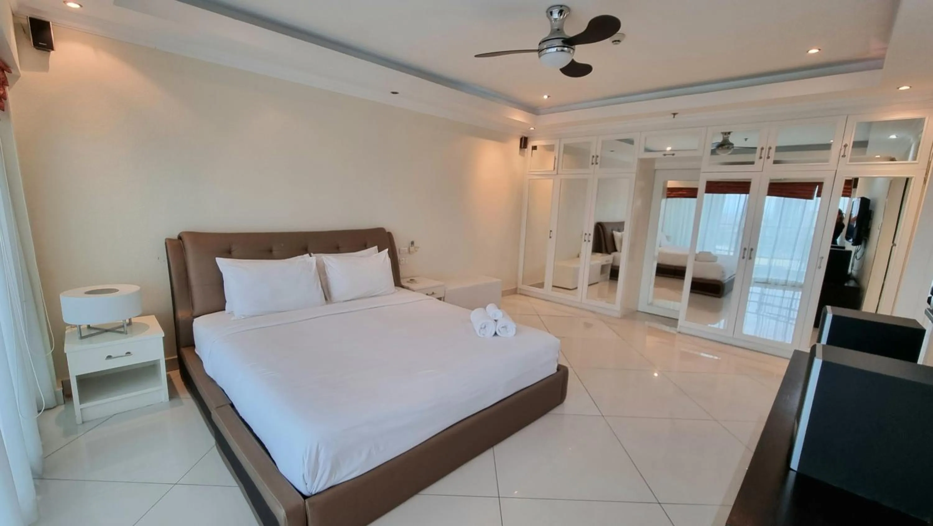 View Talay 6 Pattaya Beach by CANDO