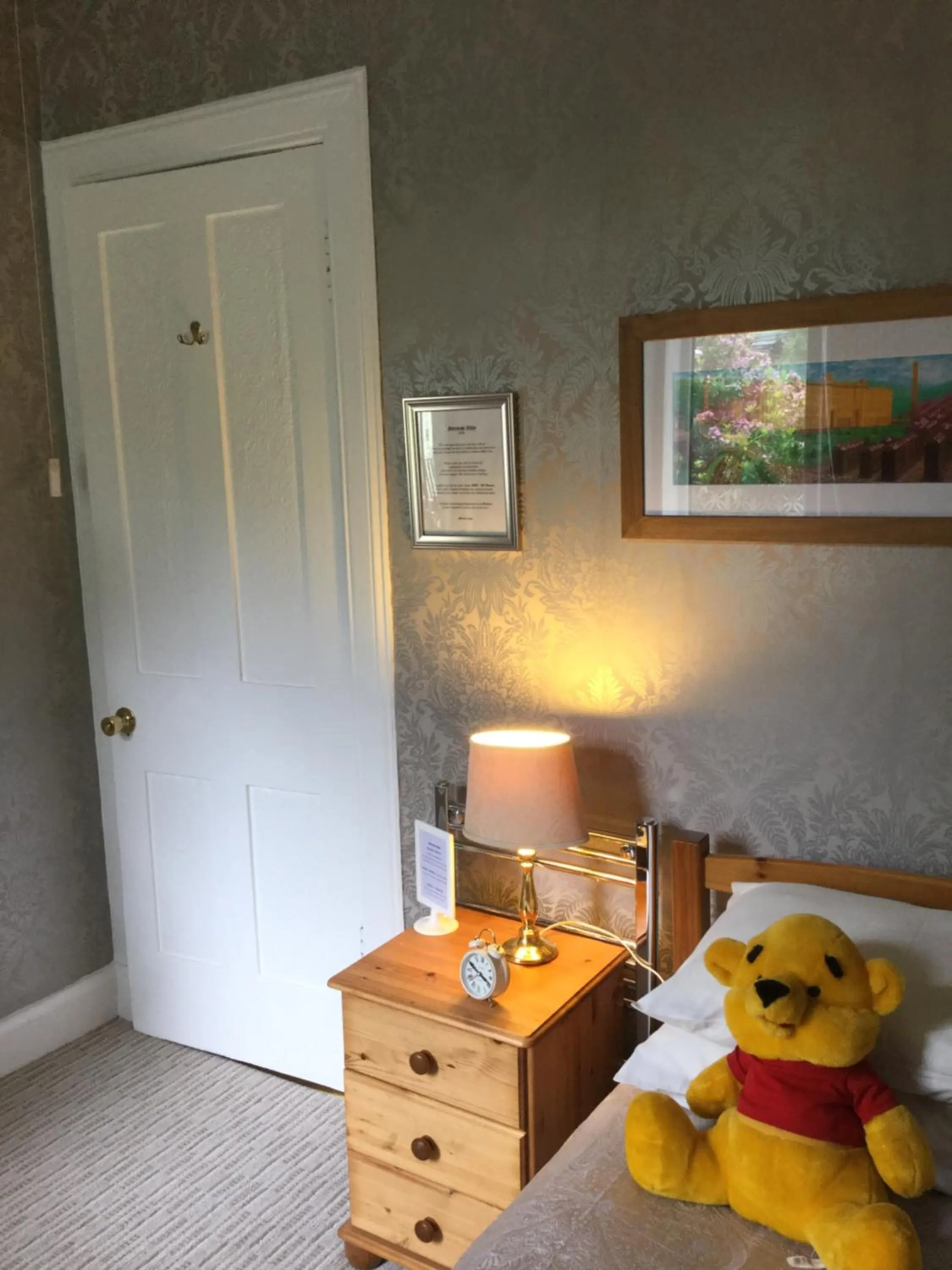 Bed in Inverlochy Villas (Adults Only)