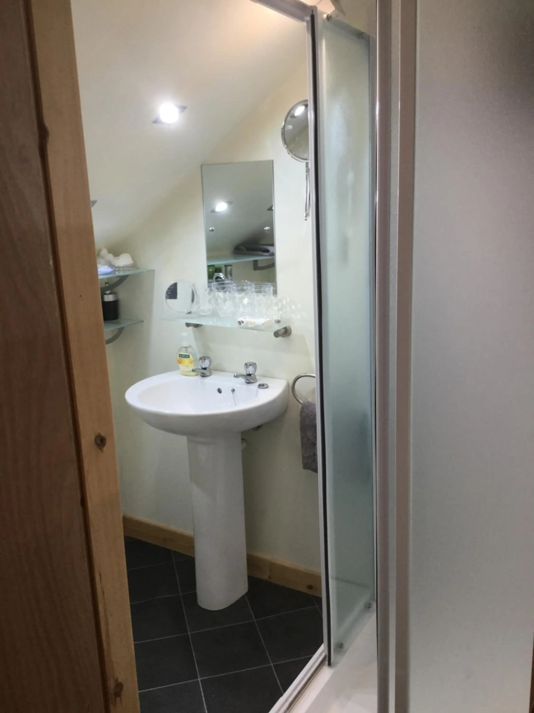 Inverlochy Villas (Adults Only)