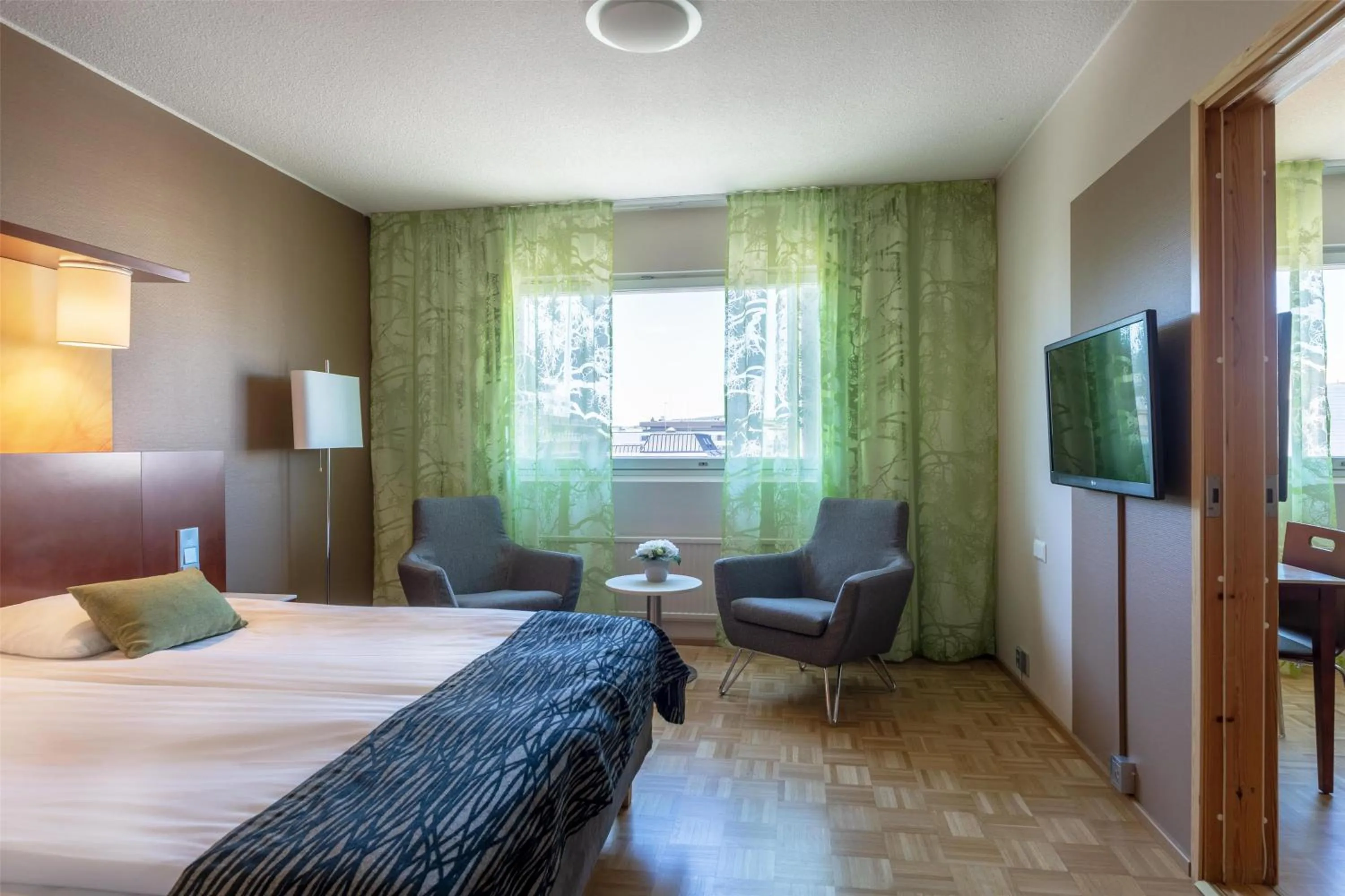 Bedroom, Bed in Scandic Jyväskylä City