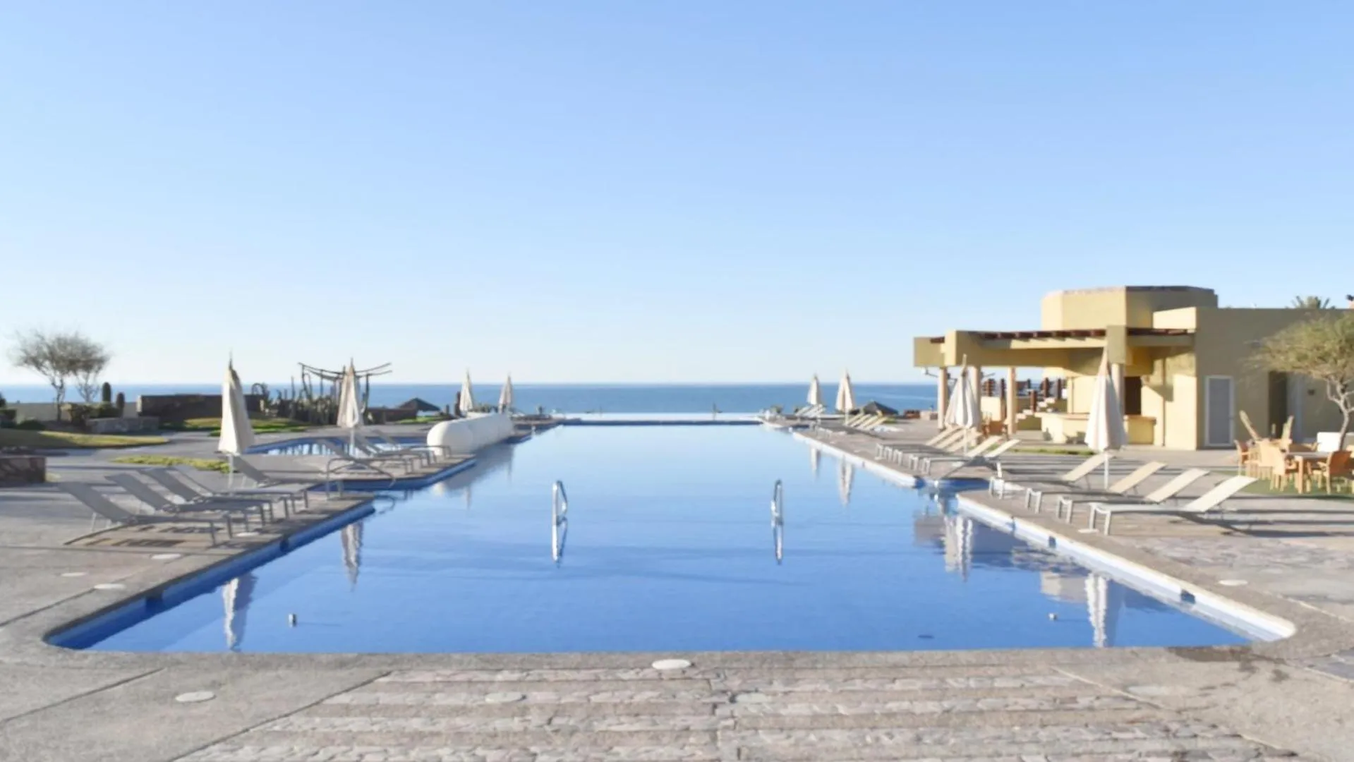 Pool view in Encanto Living Penthouse by Kivoya