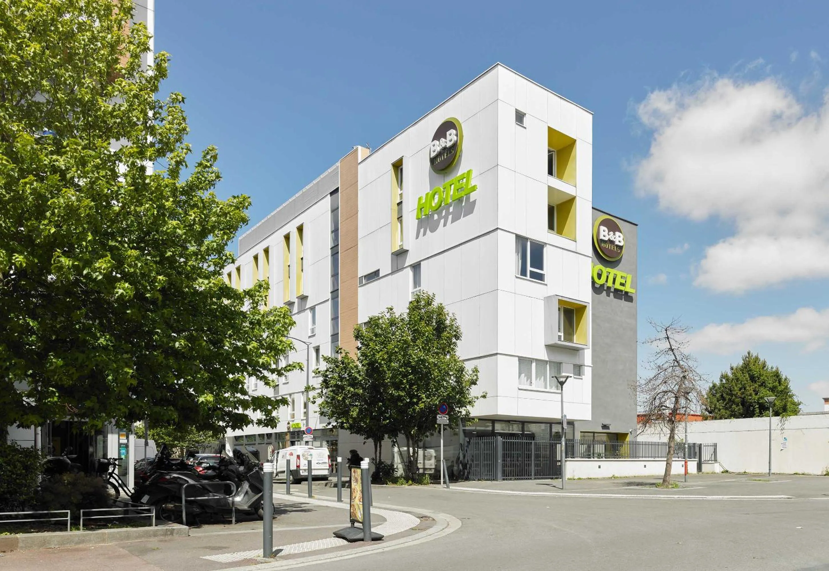 Property building in B&B HOTEL Paris Est Bobigny Université