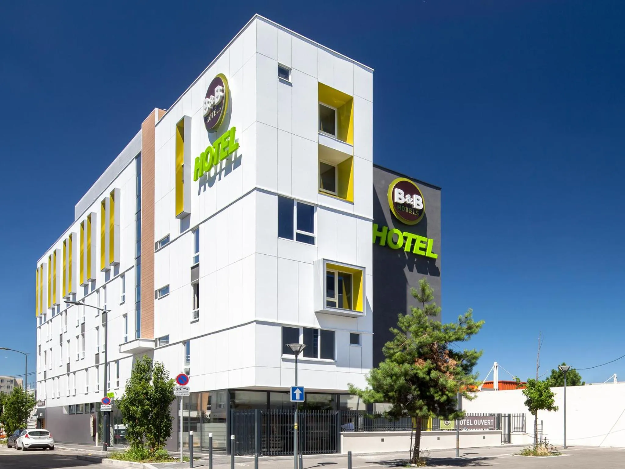 Property building in B&B HOTEL Paris Est Bobigny Université