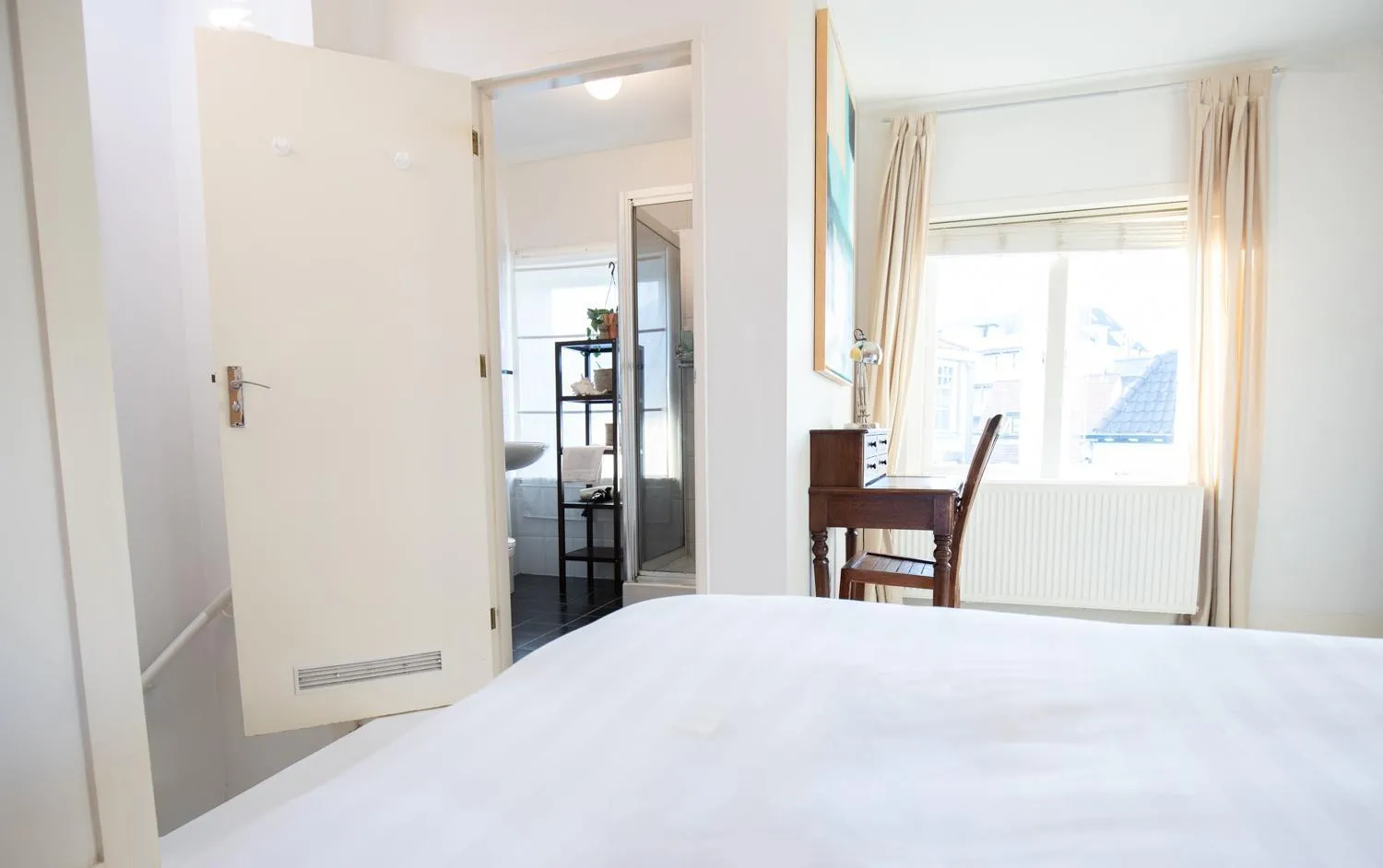 Bed in Cute Beach House Zandvoort