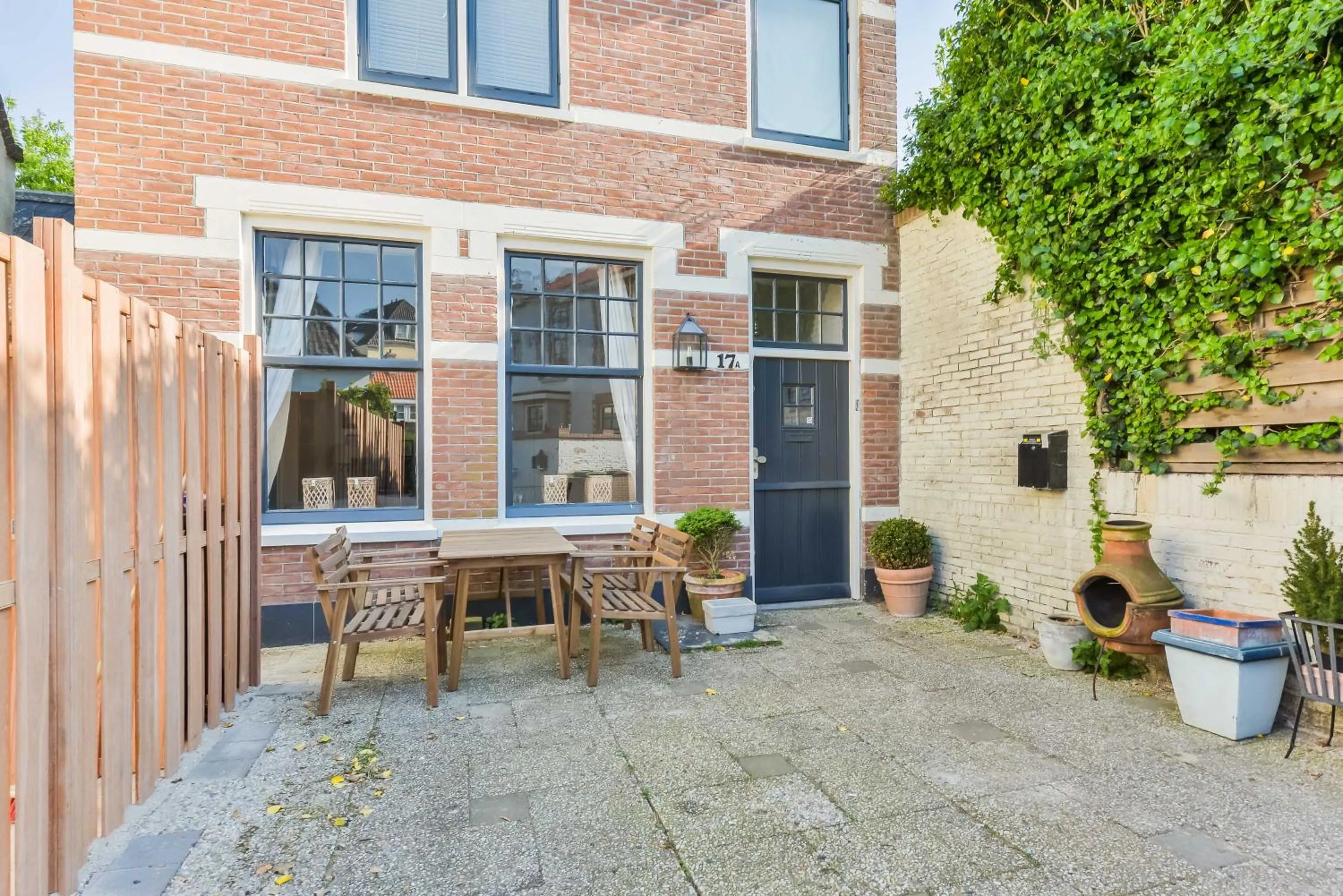 Property building in Cute Beach House Zandvoort