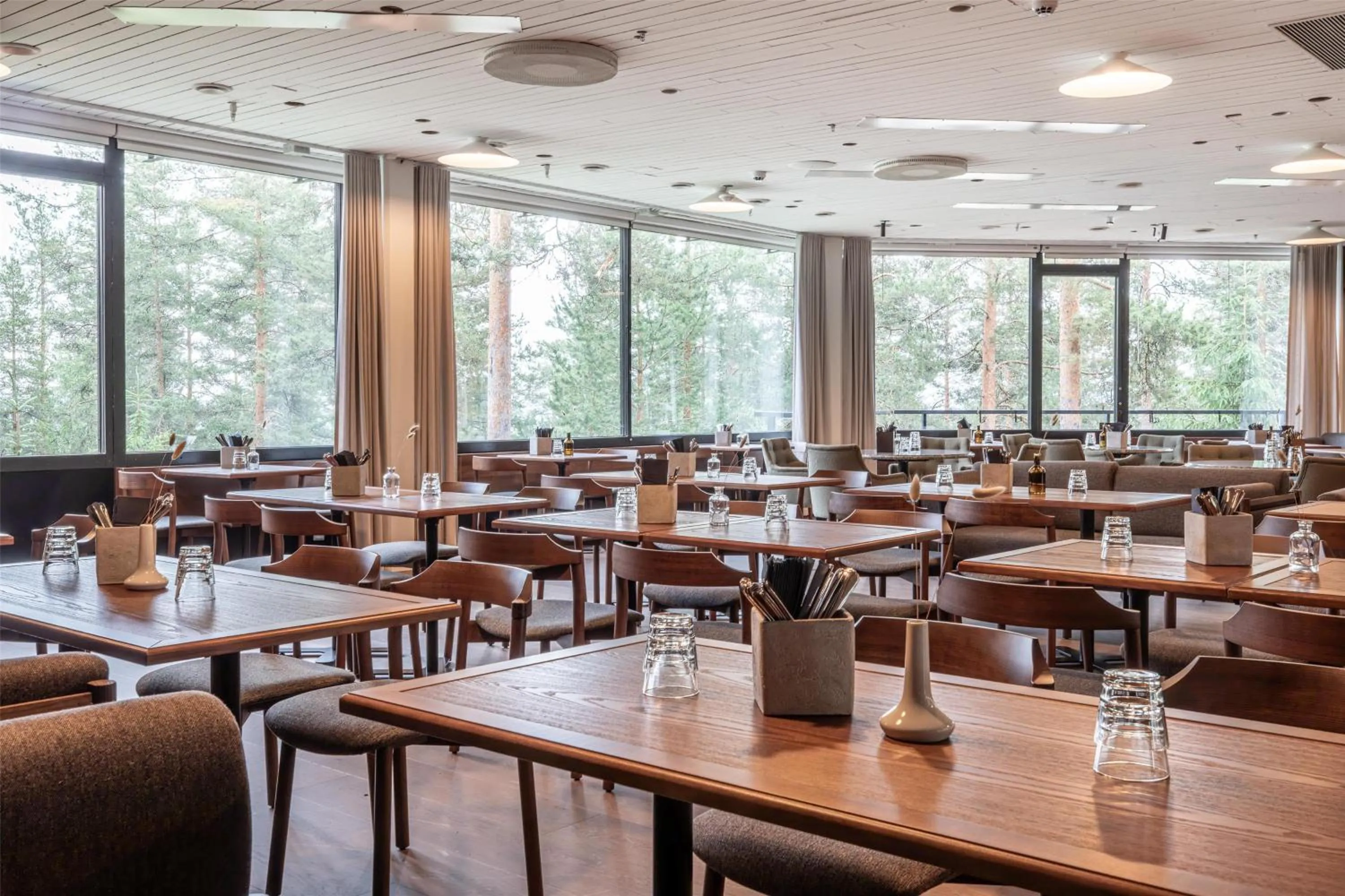 Breakfast in Scandic Laajavuori