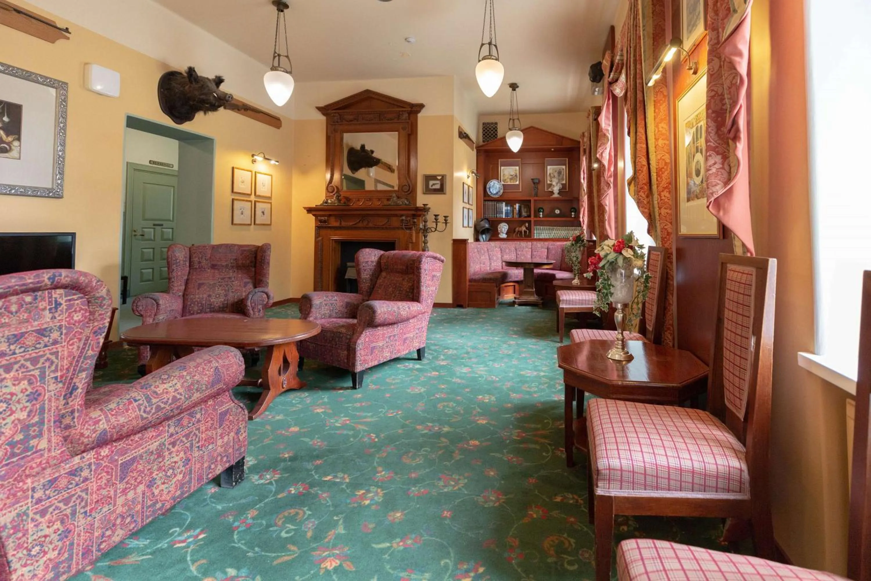 Lounge or bar in Imatran Valtionhotelli