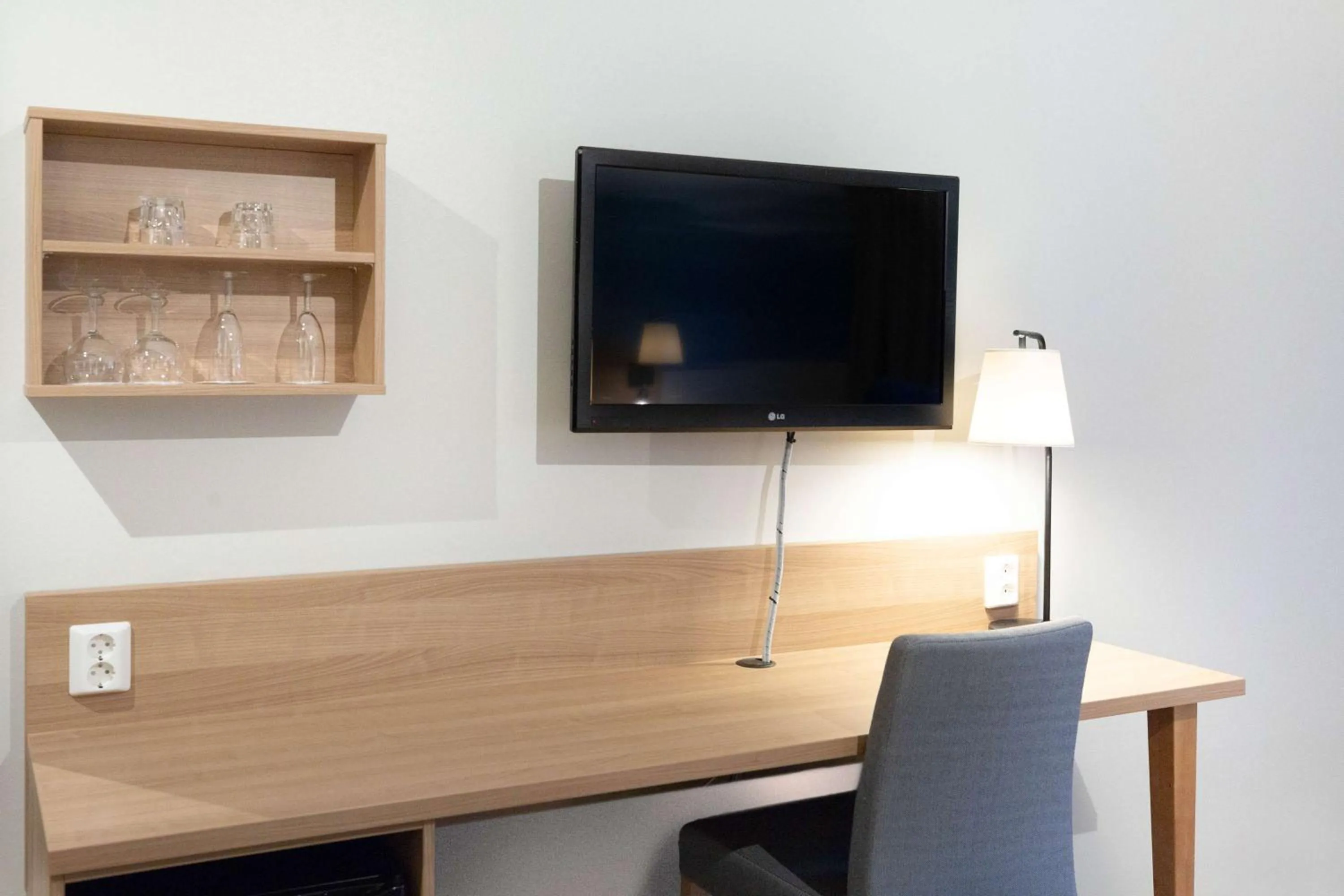 Bedroom in Imatran Valtionhotelli