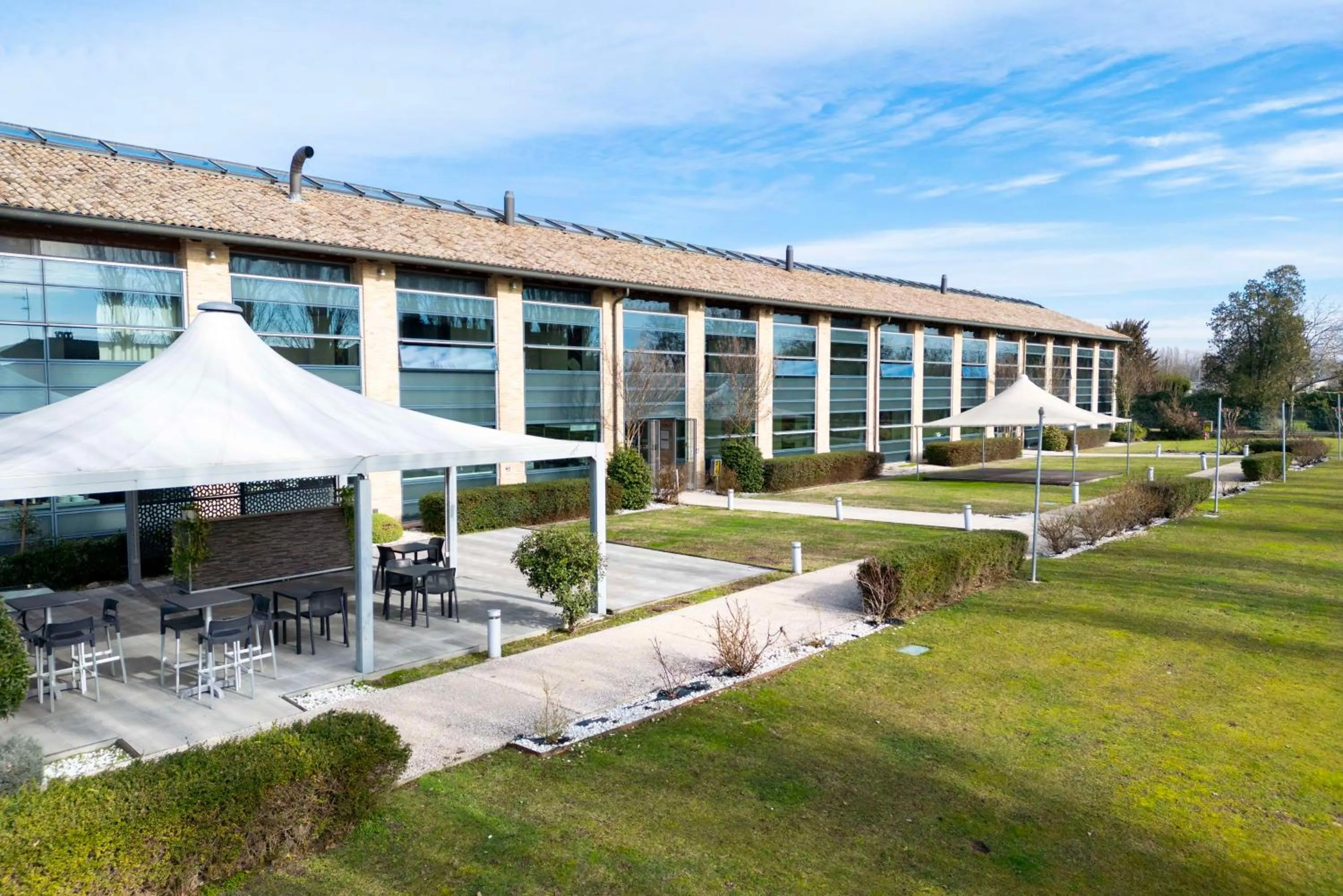 Property building in Best Western Hotel Green City