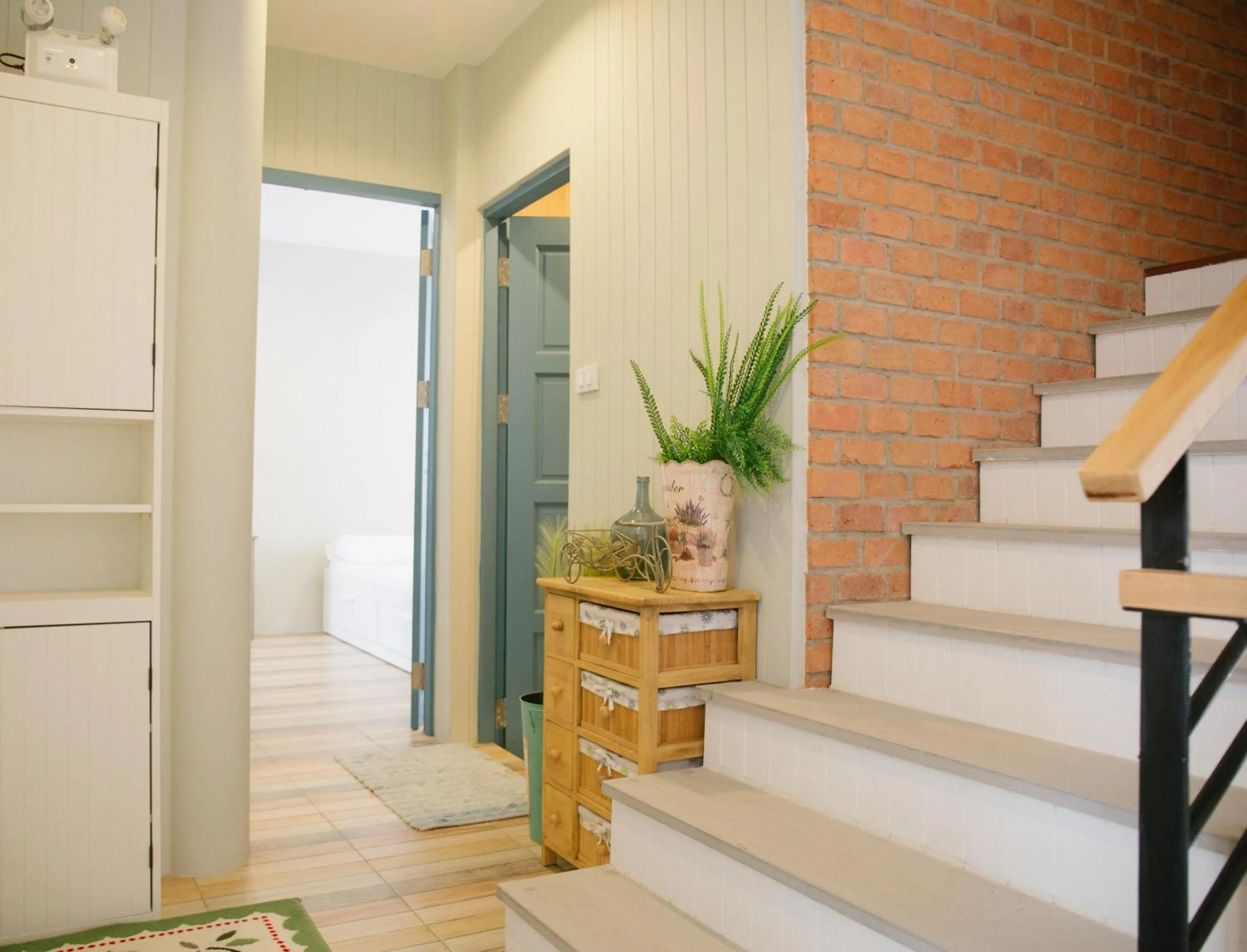 Four-Bedroom House in fio's house by the sea
