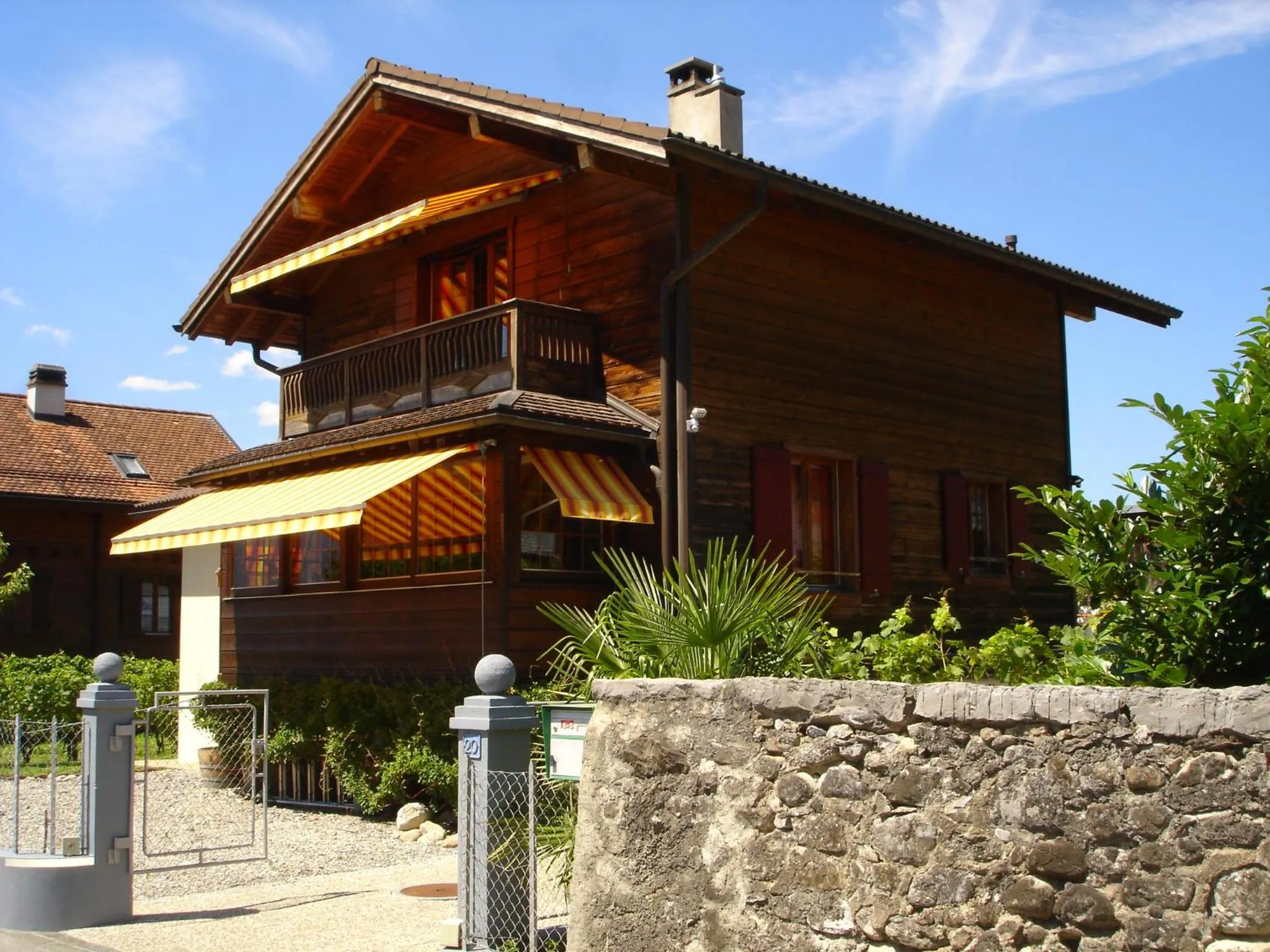 Facade/entrance in BnB Le Relais du Château