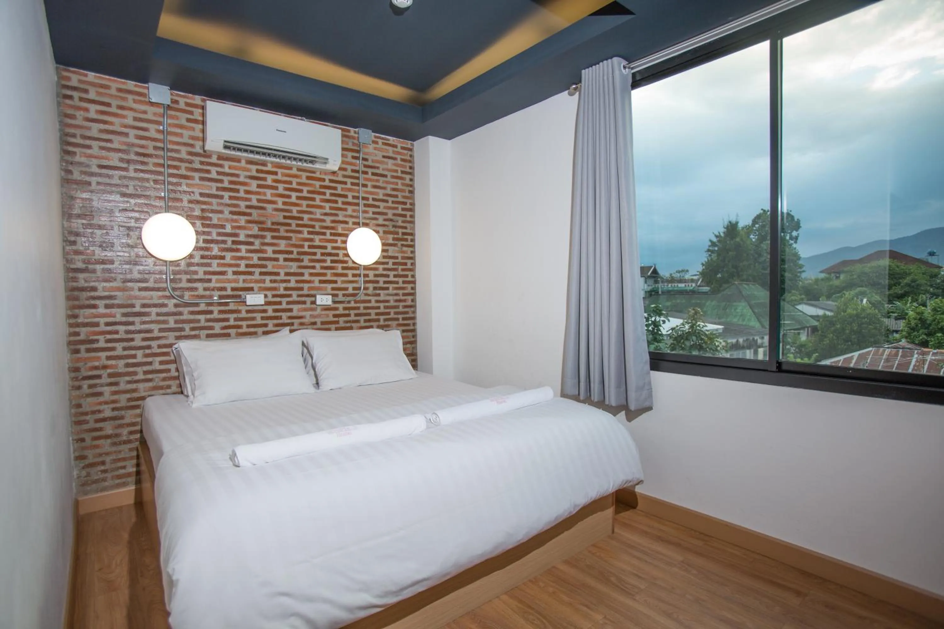 Bedroom in Give Me 5 Hostel