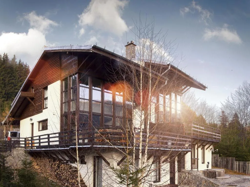 Property building in Casa Ferica