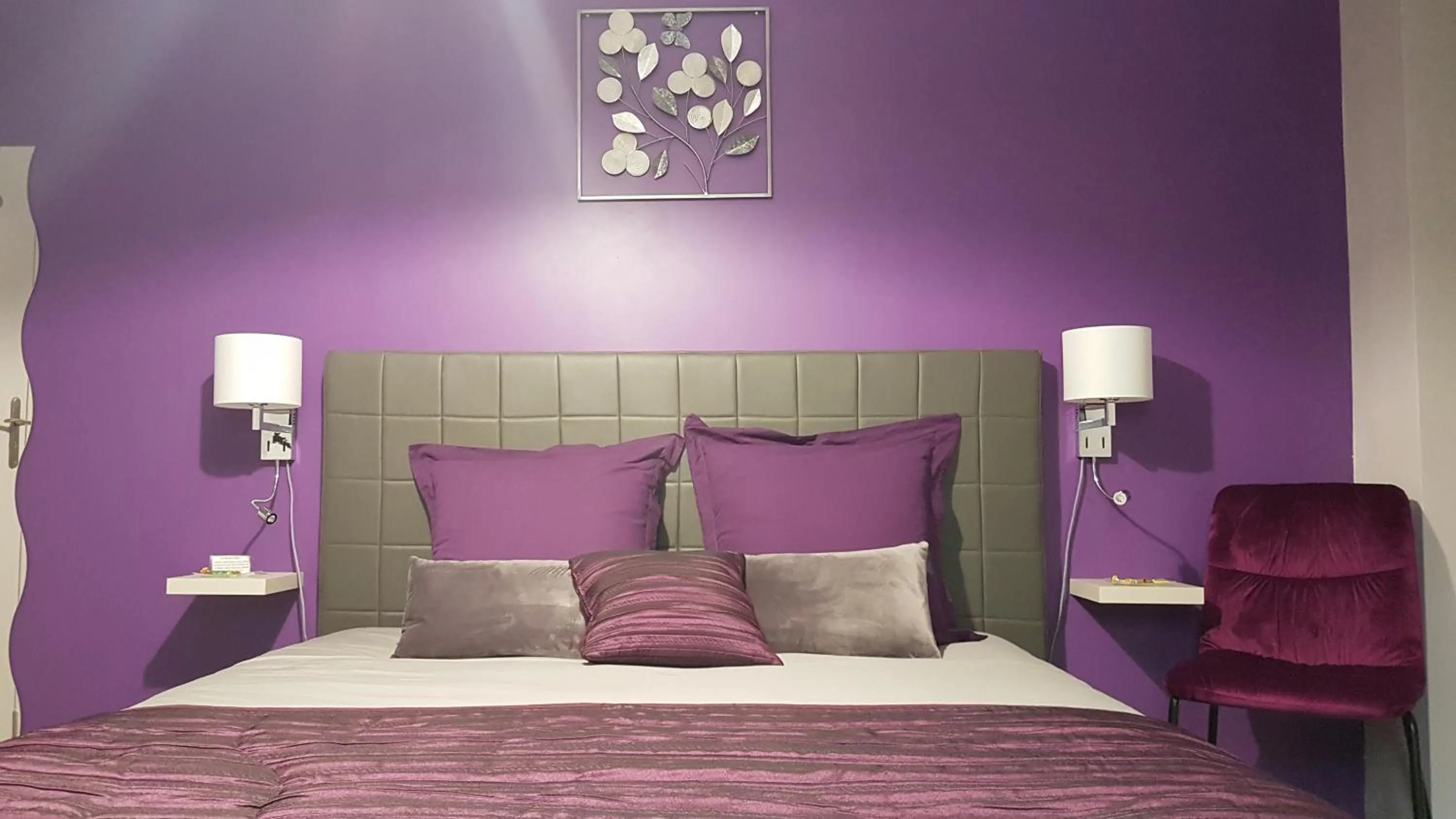 Bedroom, Bed in Fred et Jules