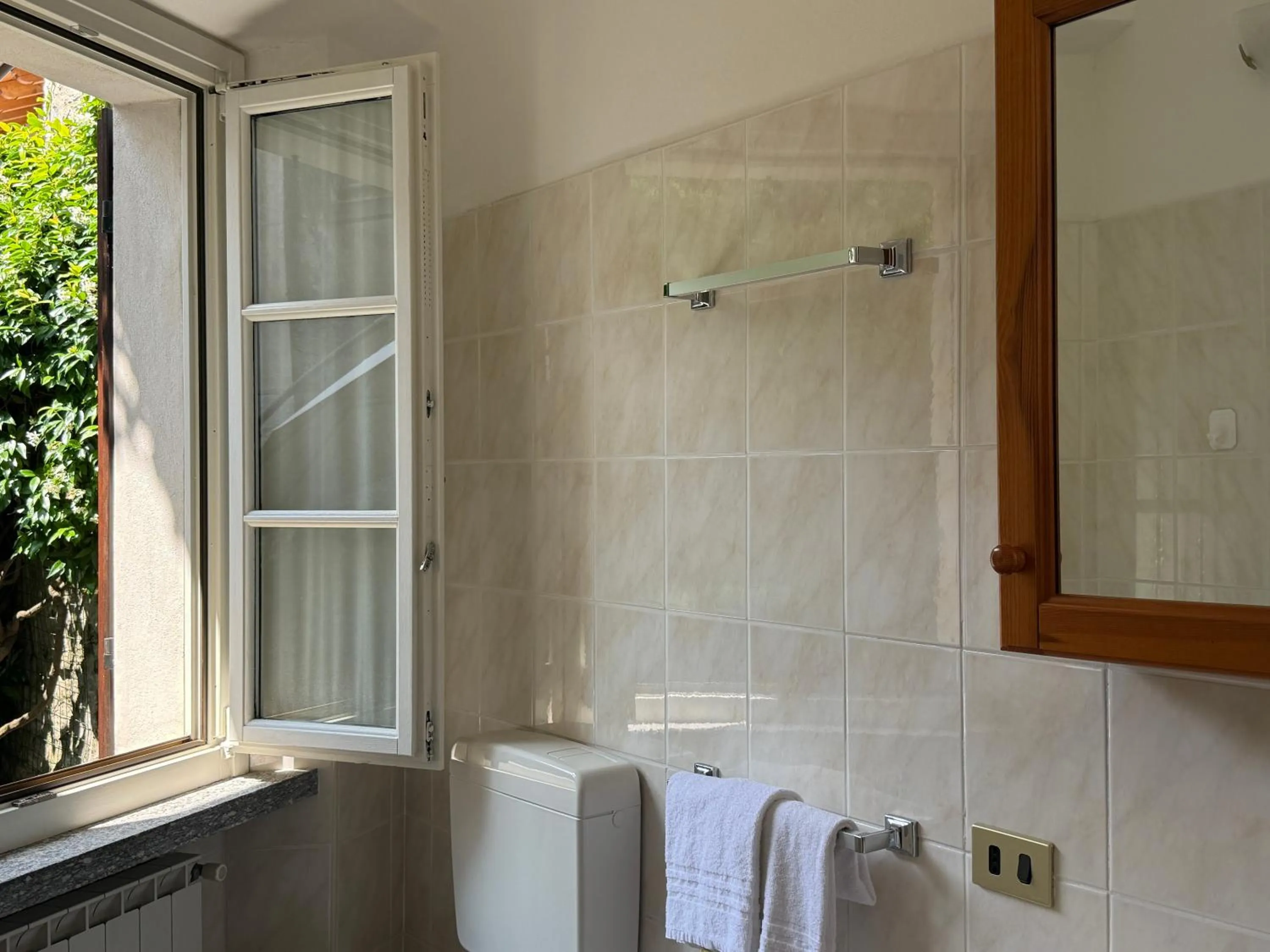 Bathroom in Casa Cannobio