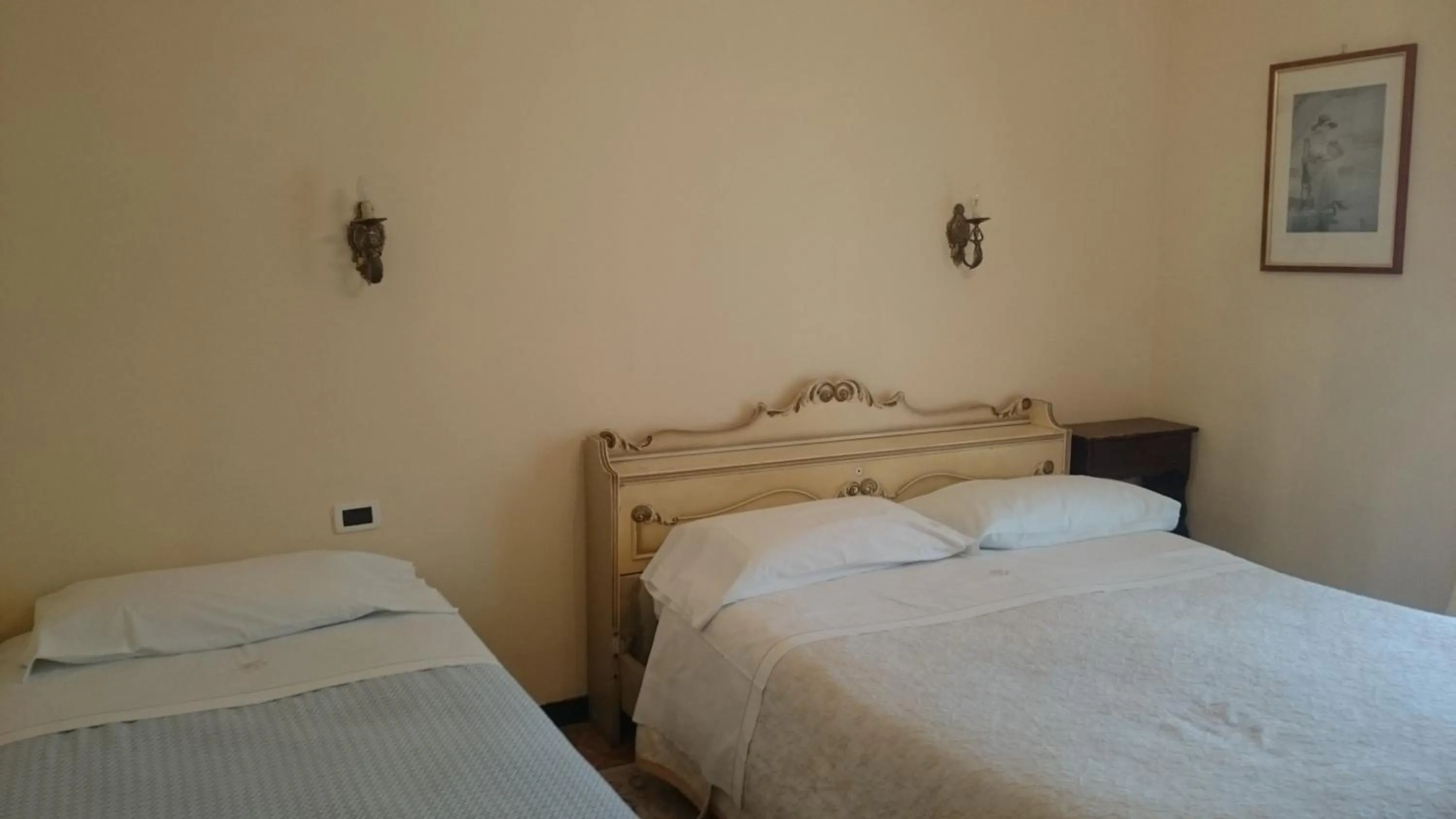 Bed in Hotel Pescetto
