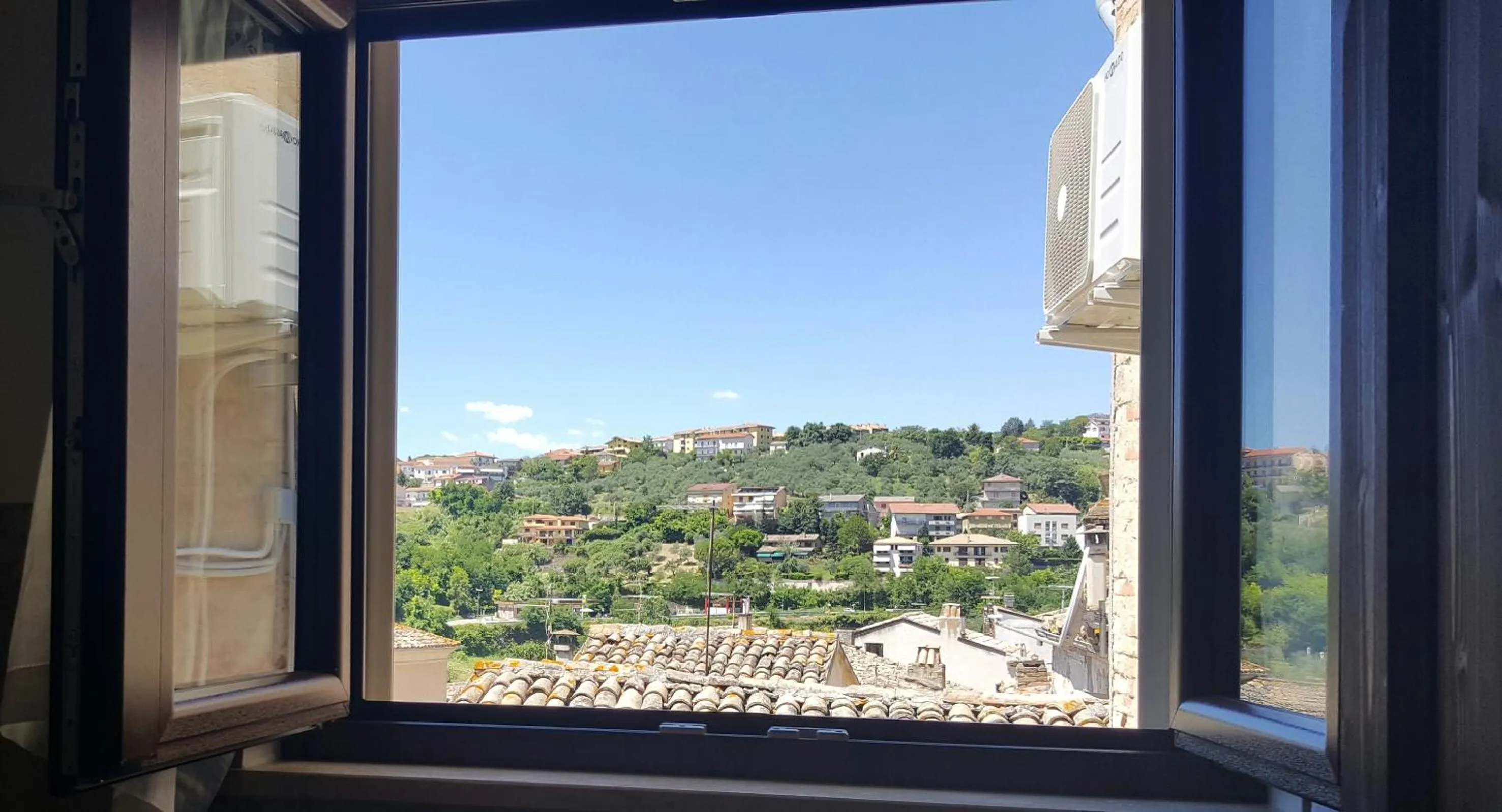 Property building in Dimora Amina