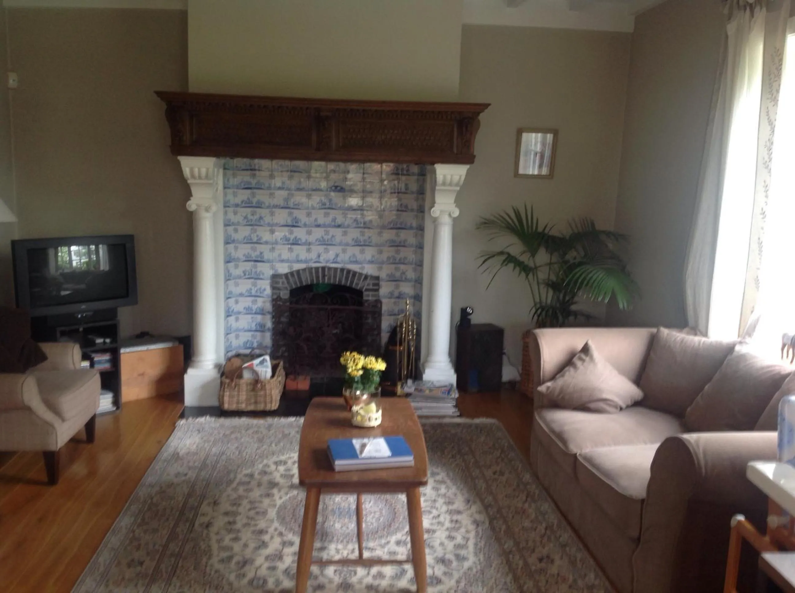 Communal lounge/ TV room in B&B Dreamcottage