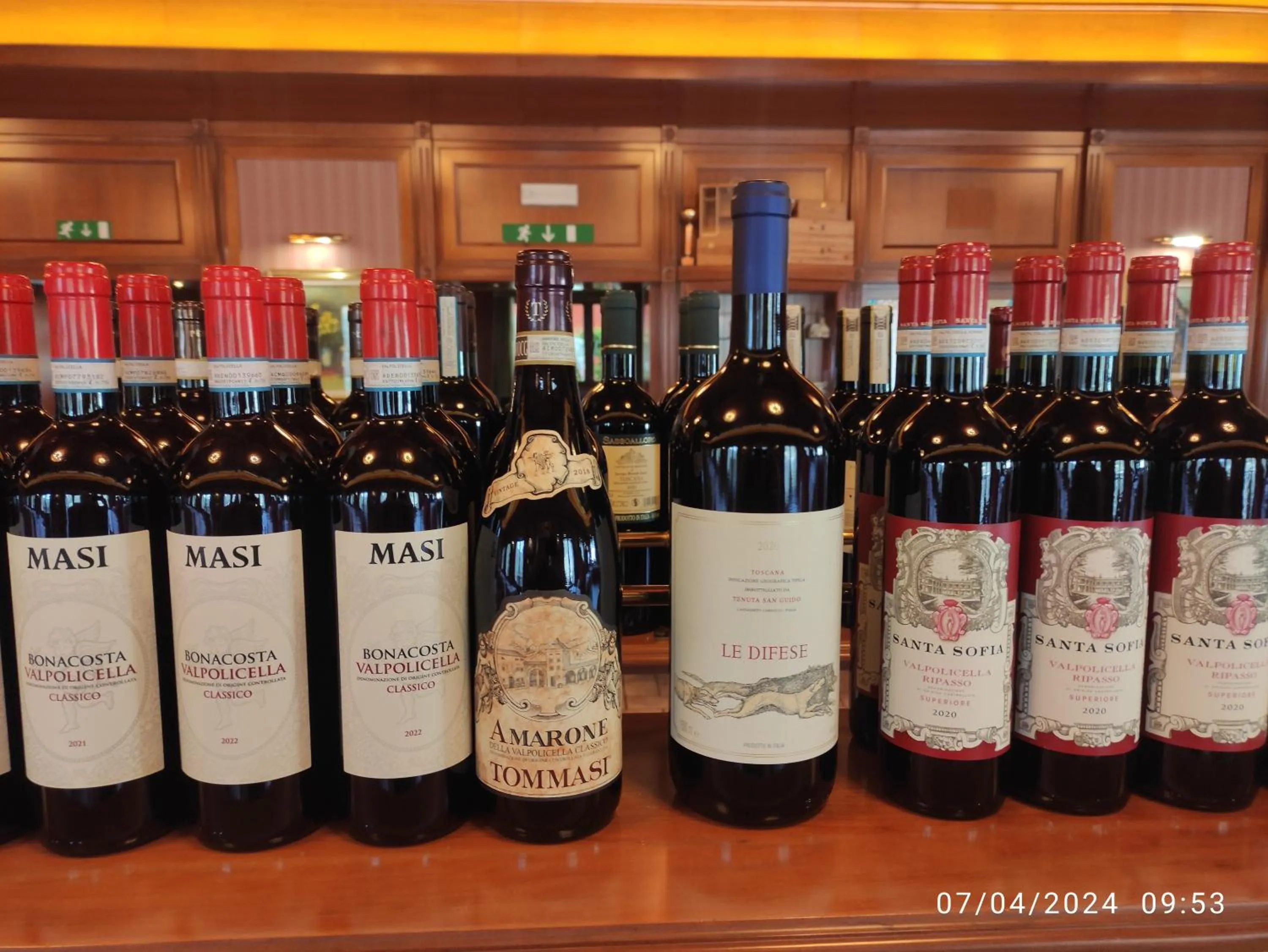 Restaurant/places to eat in Val Del Rio