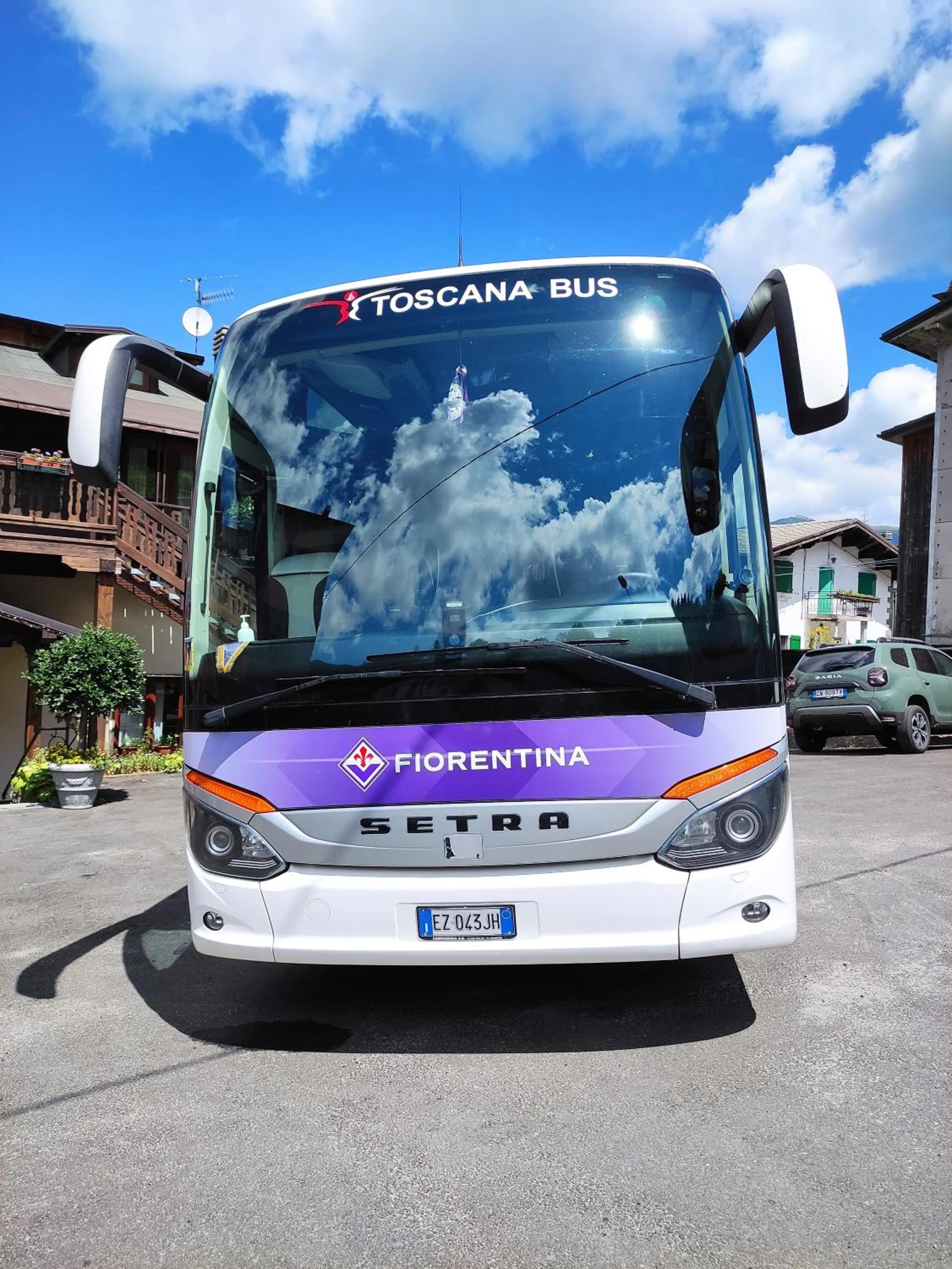 group of guests in Val Del Rio