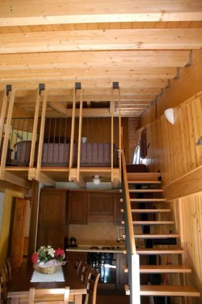 Dining area in Val Del Rio