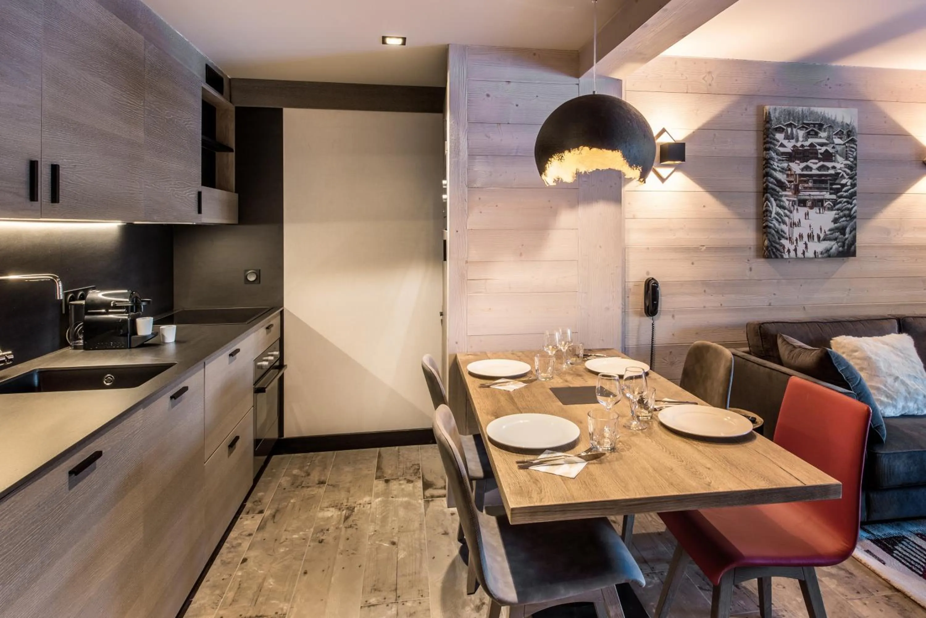 Kitchen or kitchenette in Chalet Skadi - Village Montana